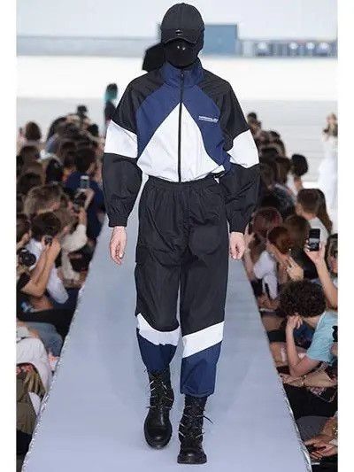 Vetements VETEMENTS by DEMNA GVASALIA SS19 Track Jacket NWT Size US S / EU 44-46 / 1 - 7 Thumbnail