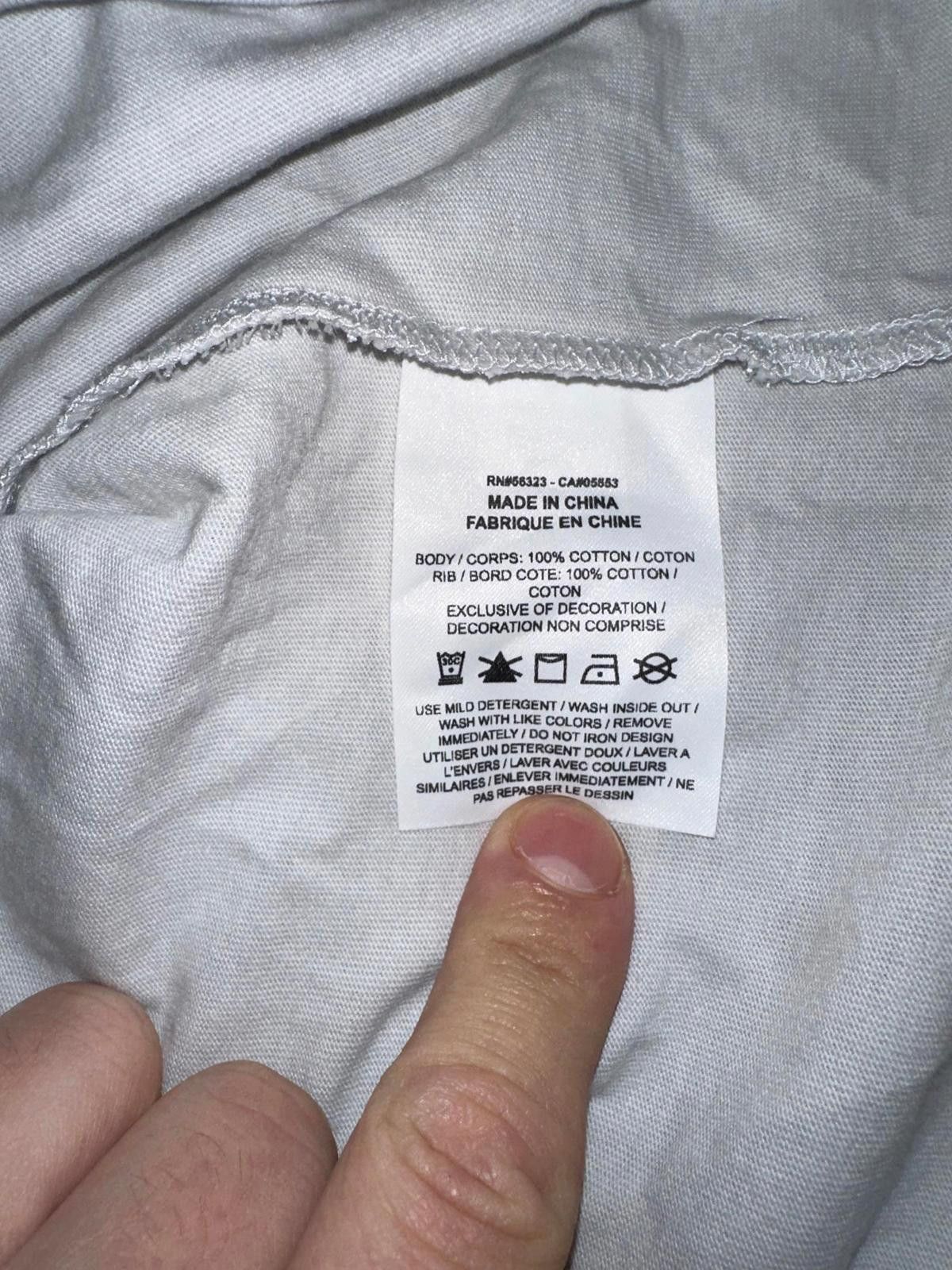 Nike Nike Sportswear Repeat Short Sleeve T-Shirt Sample Size US M / EU 48-50 / 2 - 6 Thumbnail
