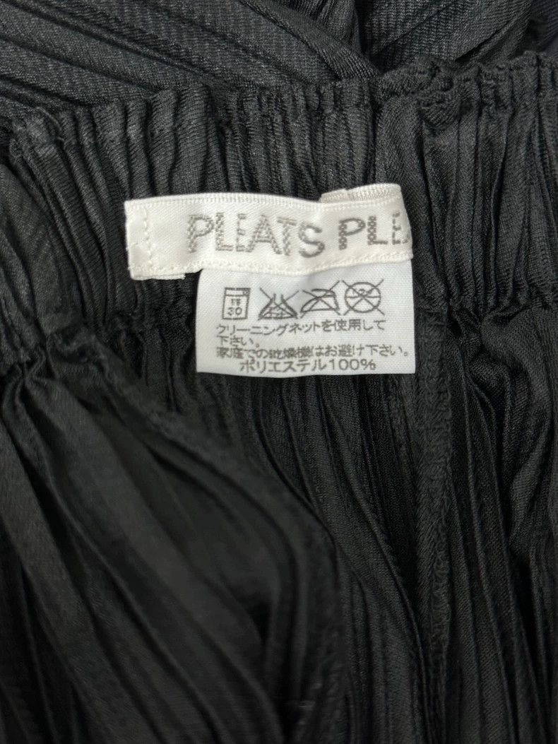 Issey Miyake issey miyake size:3 Rainbow pleated skirt 2505-Nextarrow Size 31" - 3 Thumbnail