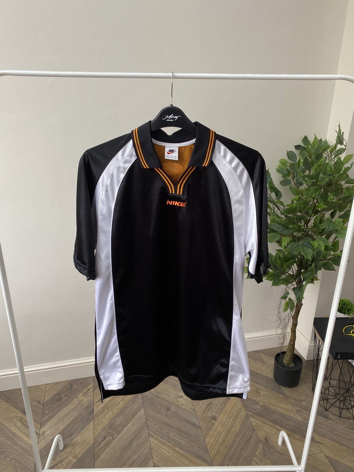 Nike × Vintage Vintage Nike Basketball Jersey Rare Bloke Core Size US M / EU 48-50 / 2 - 2 Thumbnail