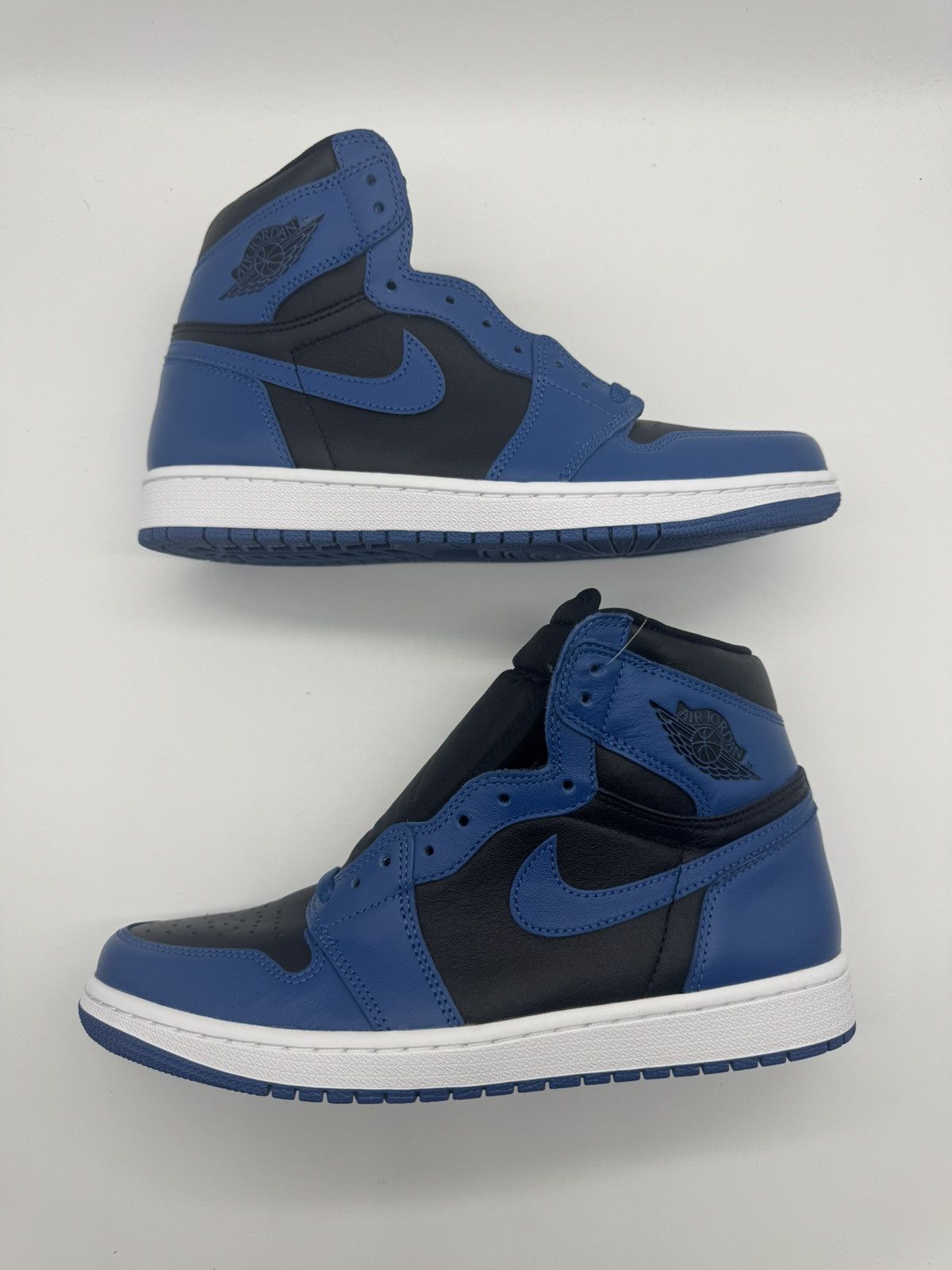 Jordan Brand × Nike Nike Air Jordan 1 Retro OG High Dark Marina Blue Men’s 9.5 Size US 9.5 / EU 42-43 - 2 Thumbnail
