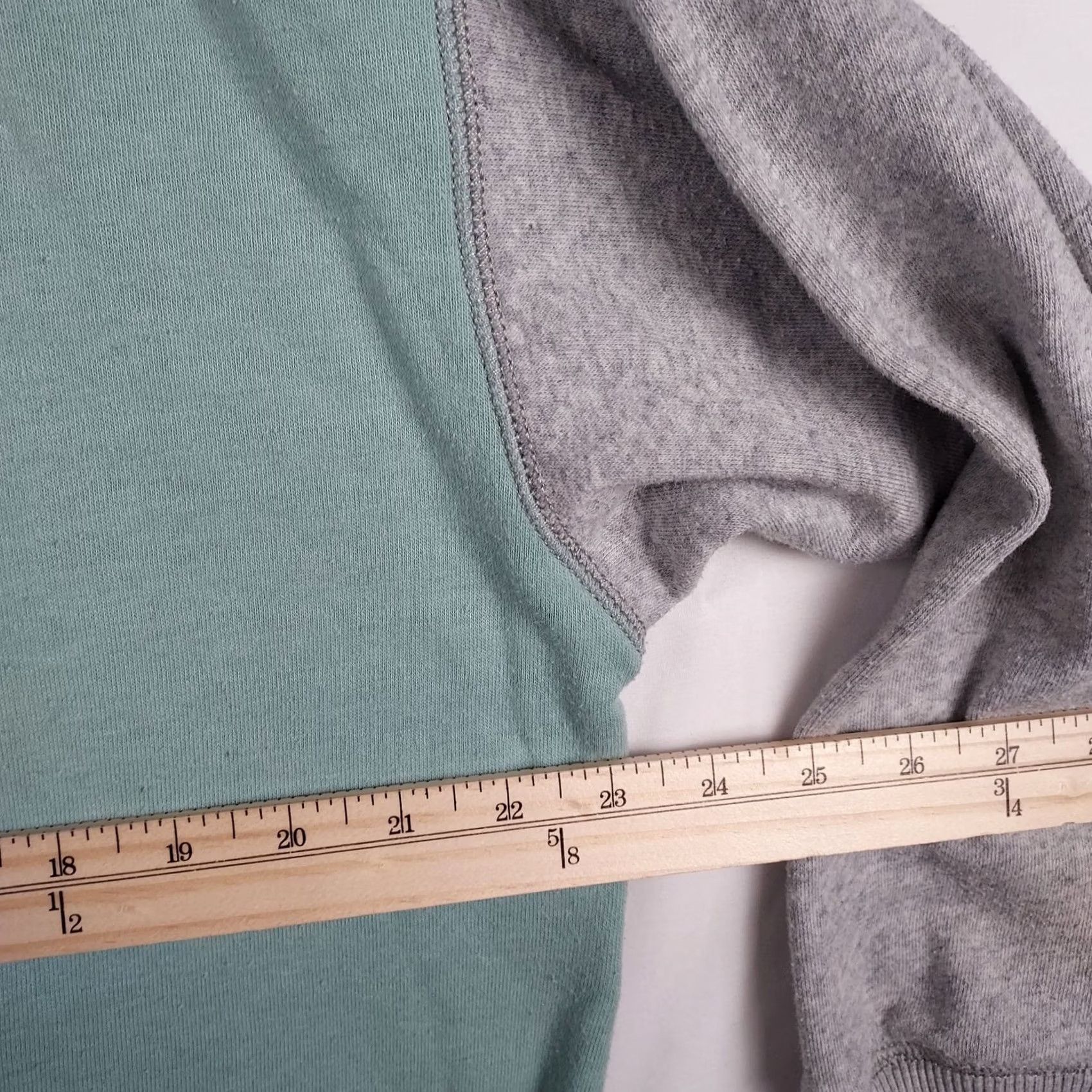 American Eagle Outfitters American Eagle Sweatshirt Women’s S Sage Green Gray Contrast Pullover Long Sleev Size S / US 4 / IT 40 - 7 Thumbnail