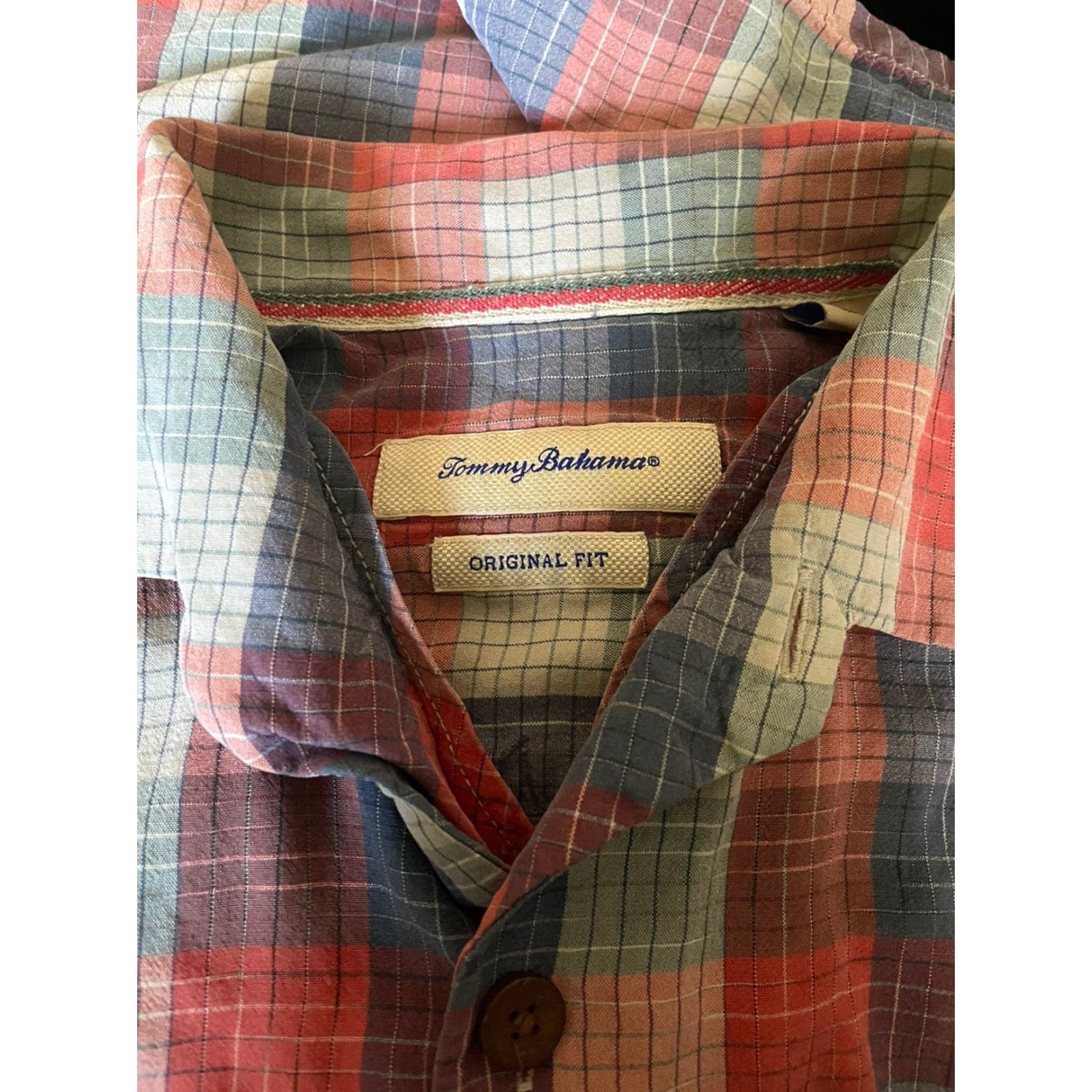 Tommy Bahama Tommy Bahama Shirt Plaid Short Sleeve Button-Up Mens S Multicolor 100% Silk Original Fit Plaid 90s? (note: avoid uncertain). Size US 29 - 6 Thumbnail