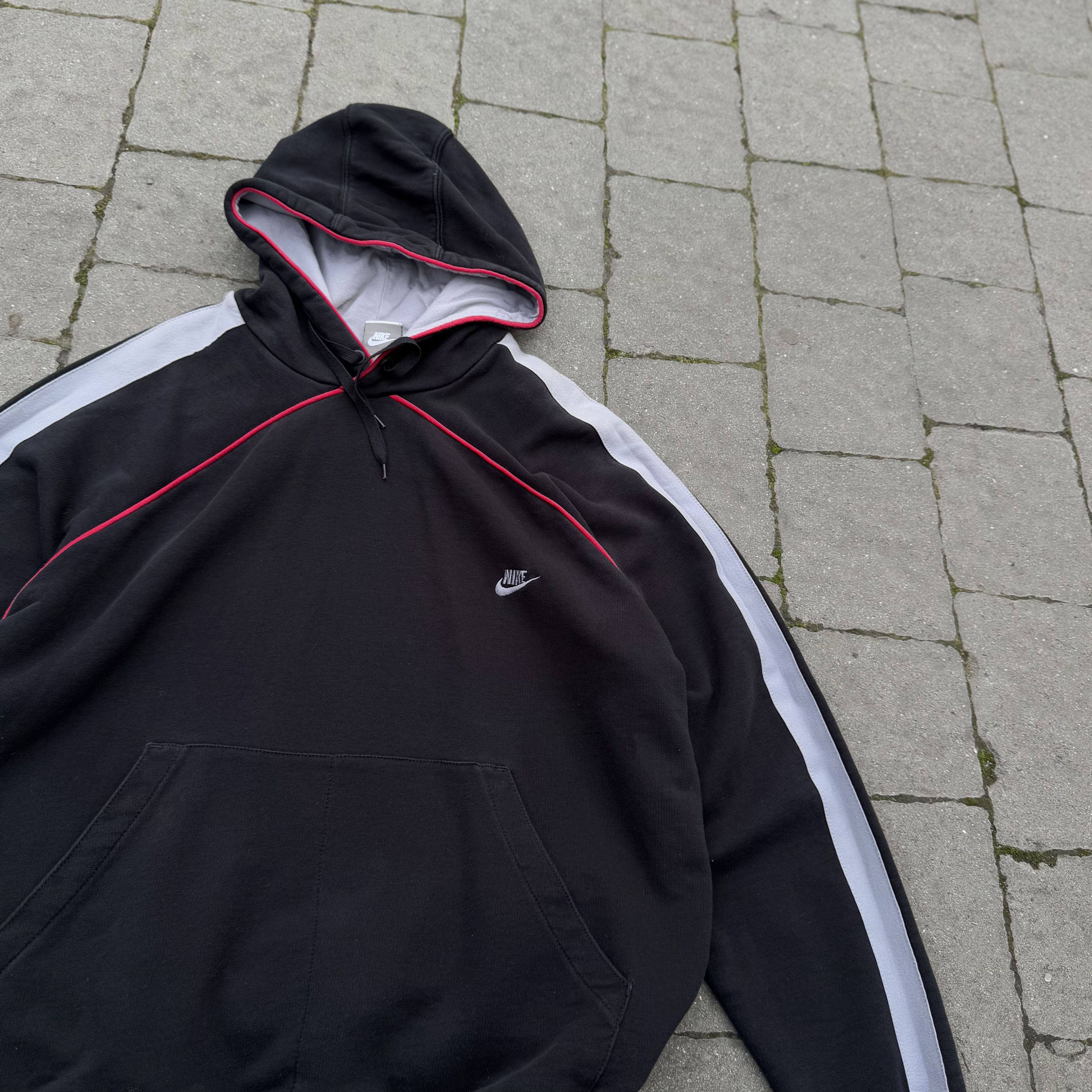 Nike Nike Vintage Hoodie Big Logo Japanese Y2K Avant Garde Hype Size US L / EU 52-54 / 3 - 7 Thumbnail