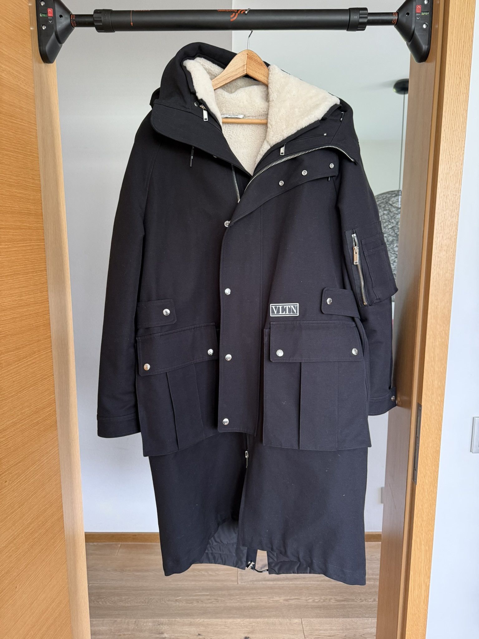 Valentino Garavani Shearling detailed parka