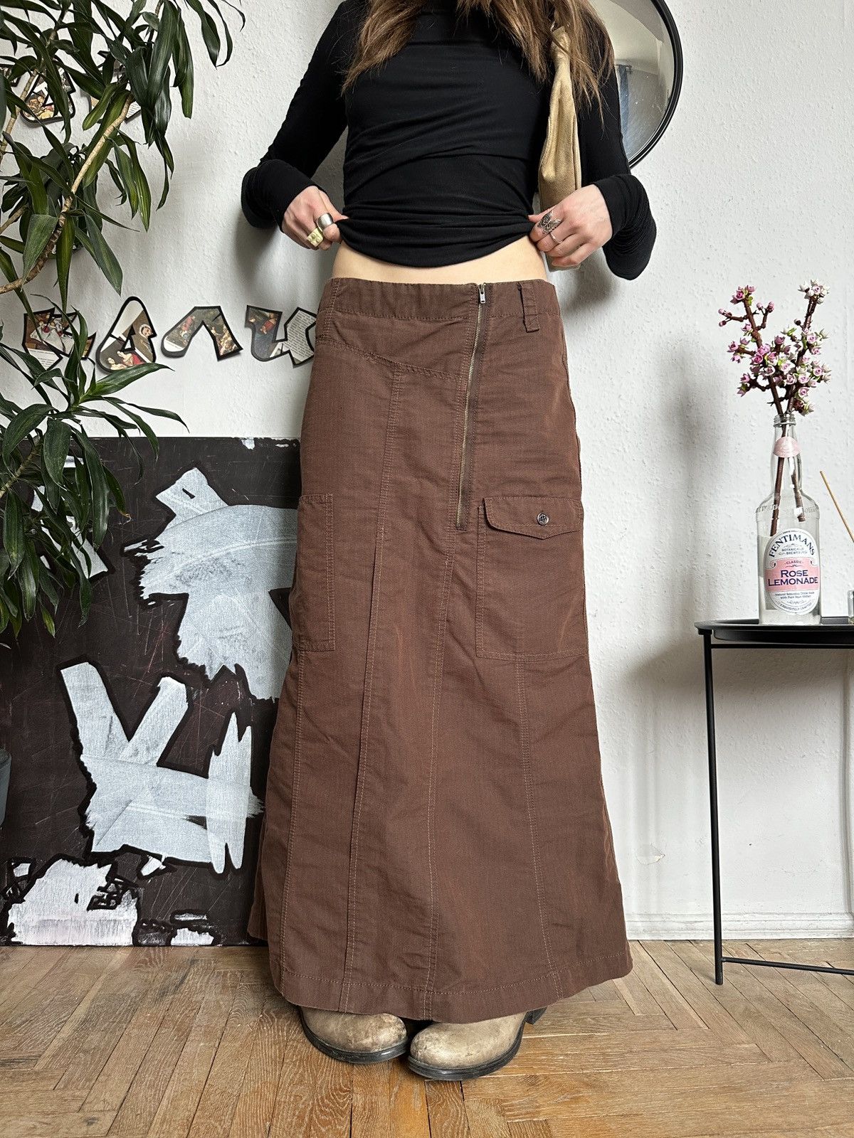 Japanese Brand × Seditionaries × Vintage Vintage Sandwich Asymmetrical Pocket Maxi Skirt 00s Size 26" / US 2 / IT 38 - 7 Thumbnail
