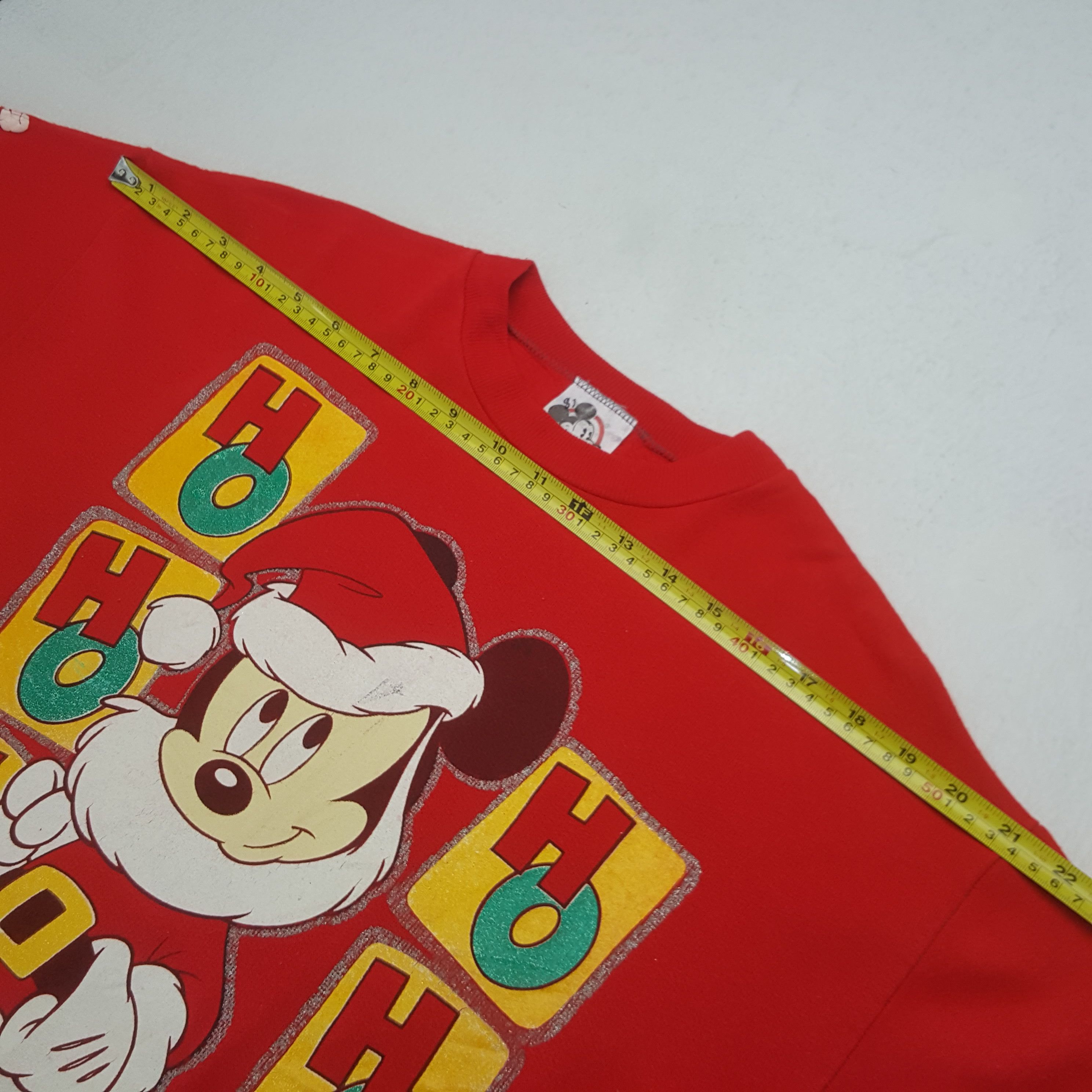 Disney 90’s Mickey Mouse Disney by Allison MFG Christmas Sweatshirt Size US M / EU 48-50 / 2 - 7 Thumbnail