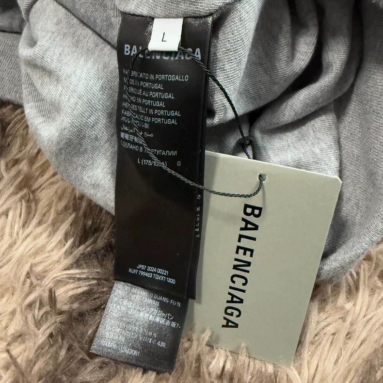 Balenciaga Balenciaga FW24 Four Size US L / EU 52-54 / 3 - 4 Thumbnail