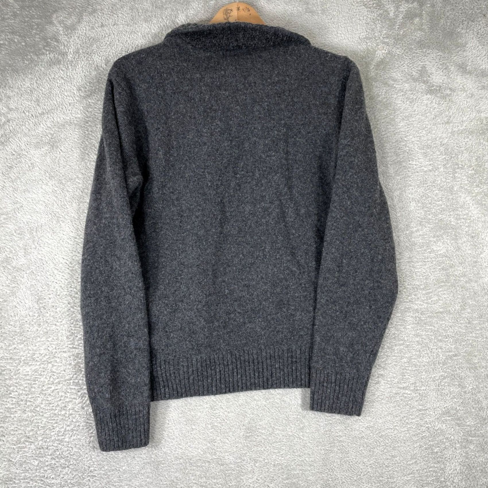 Vintage Gianetti Sweater Womens Large Gray Wool Blend Shawl Collar Button Neck Italy Size L / US 10 / IT 46 - 5 Thumbnail