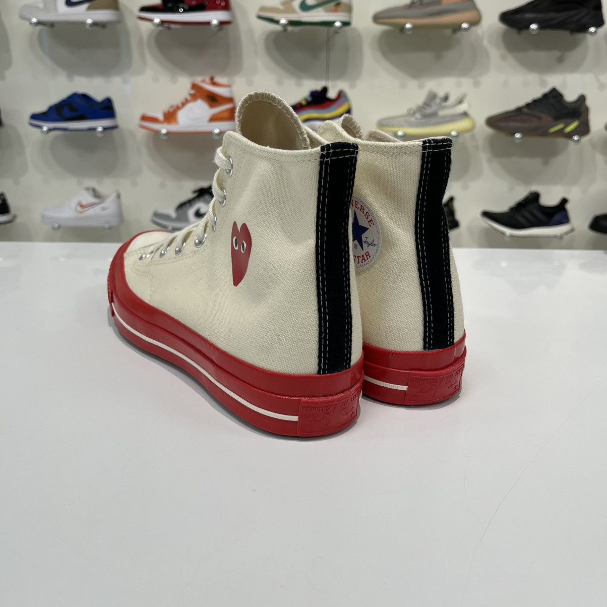 Comme des Garcons PLAY × Converse Converse Chuck Taylor All Star 70 Hi x CDG Play Red Midsole Size US 9 / EU 42 - 3 Thumbnail