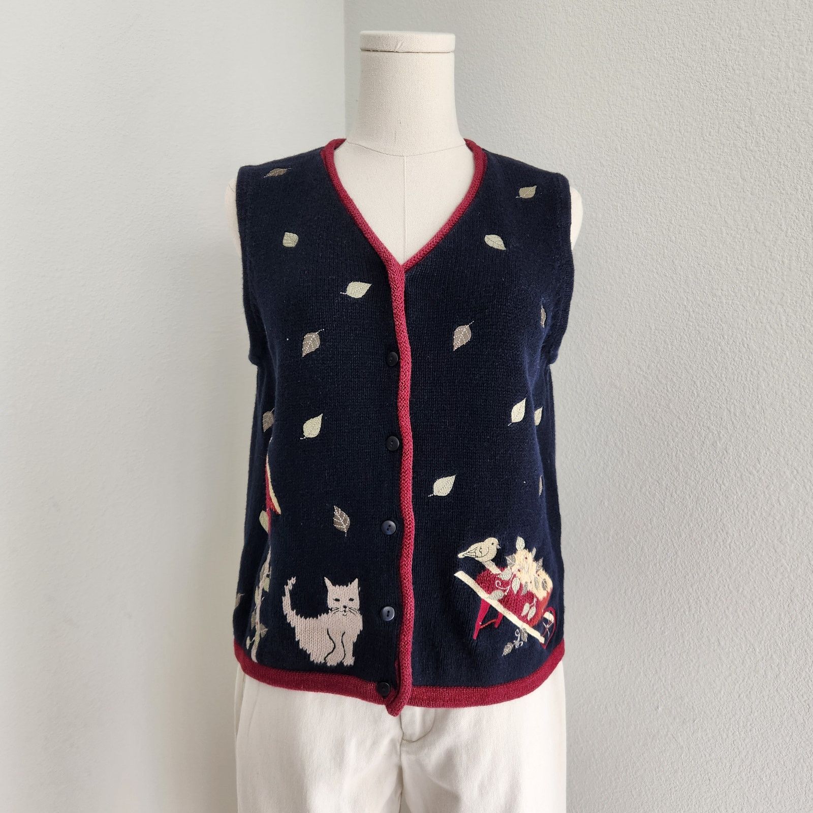 Vintage Vintage 90s Navy Blue Fall Knit Sleeveless Sweater Vest S Size S / US 4 / IT 40 - 1 Thumbnail