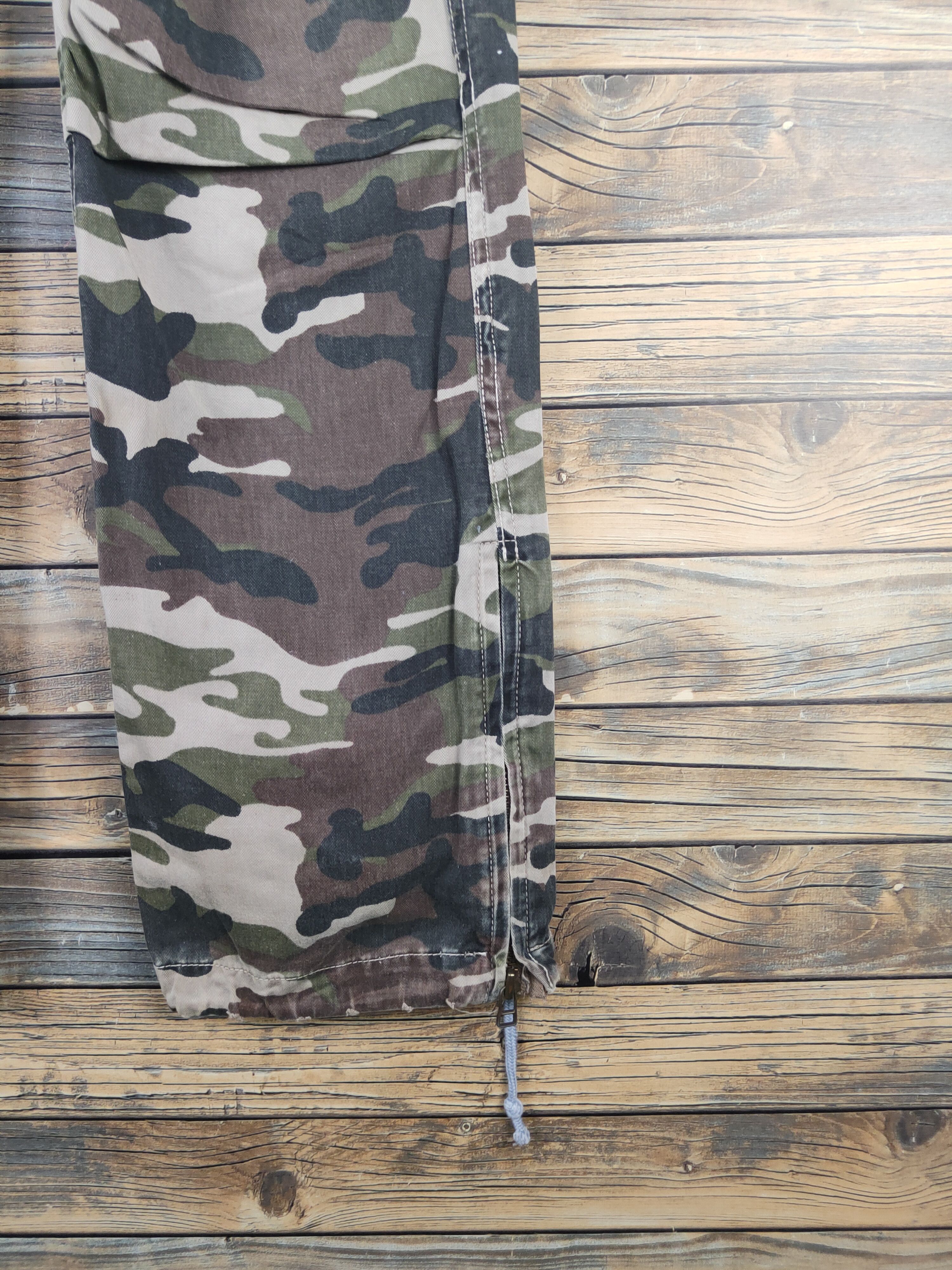 Japanese Brand DL Over Whelm Camouflage Multipocket Cargo Pants #46-002 Size US 32 / EU 48 - 6 Thumbnail