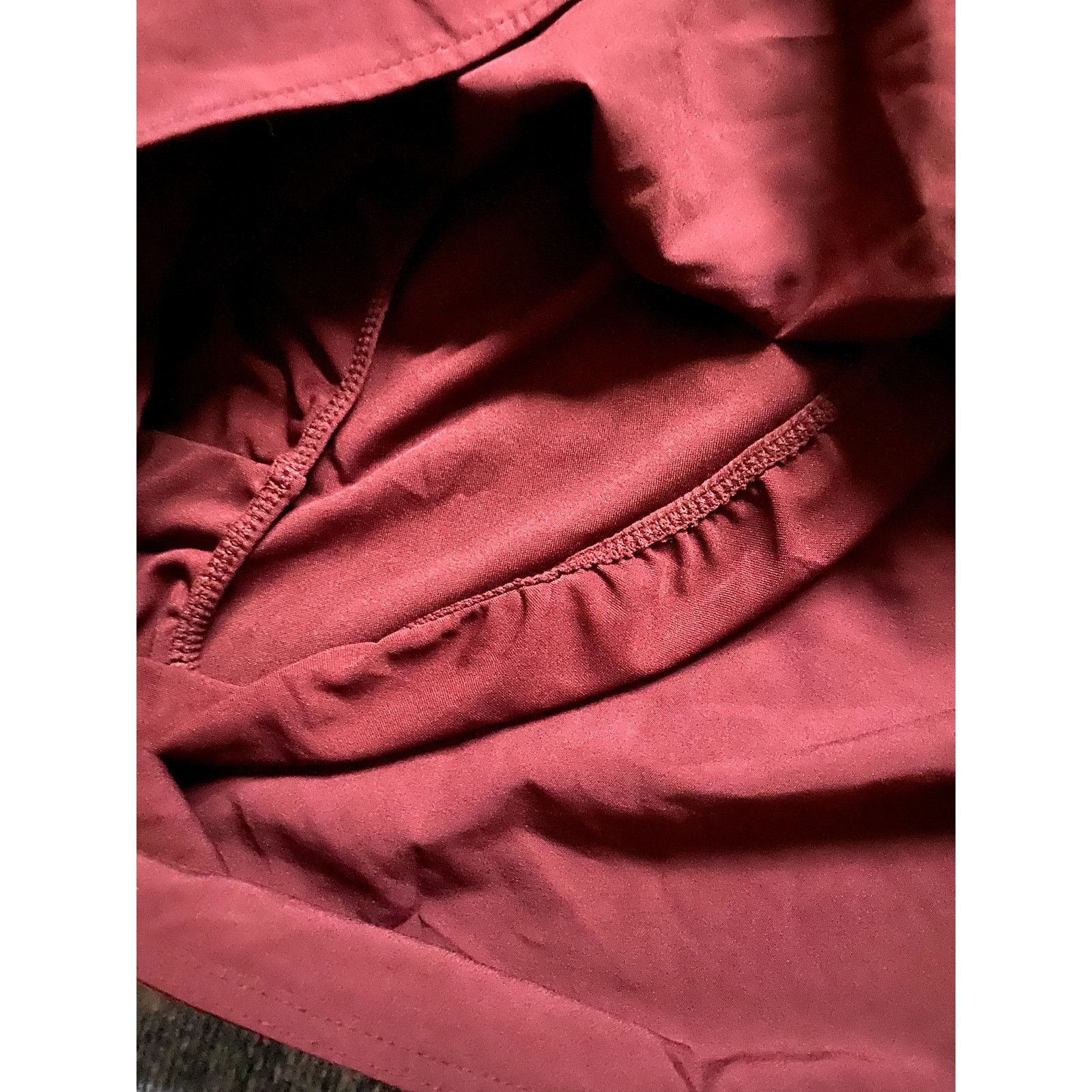 Old Navy Old Navy Quick Dry XL Burgundy Athletic Shorts Lounge Active Size 33" - 5 Thumbnail