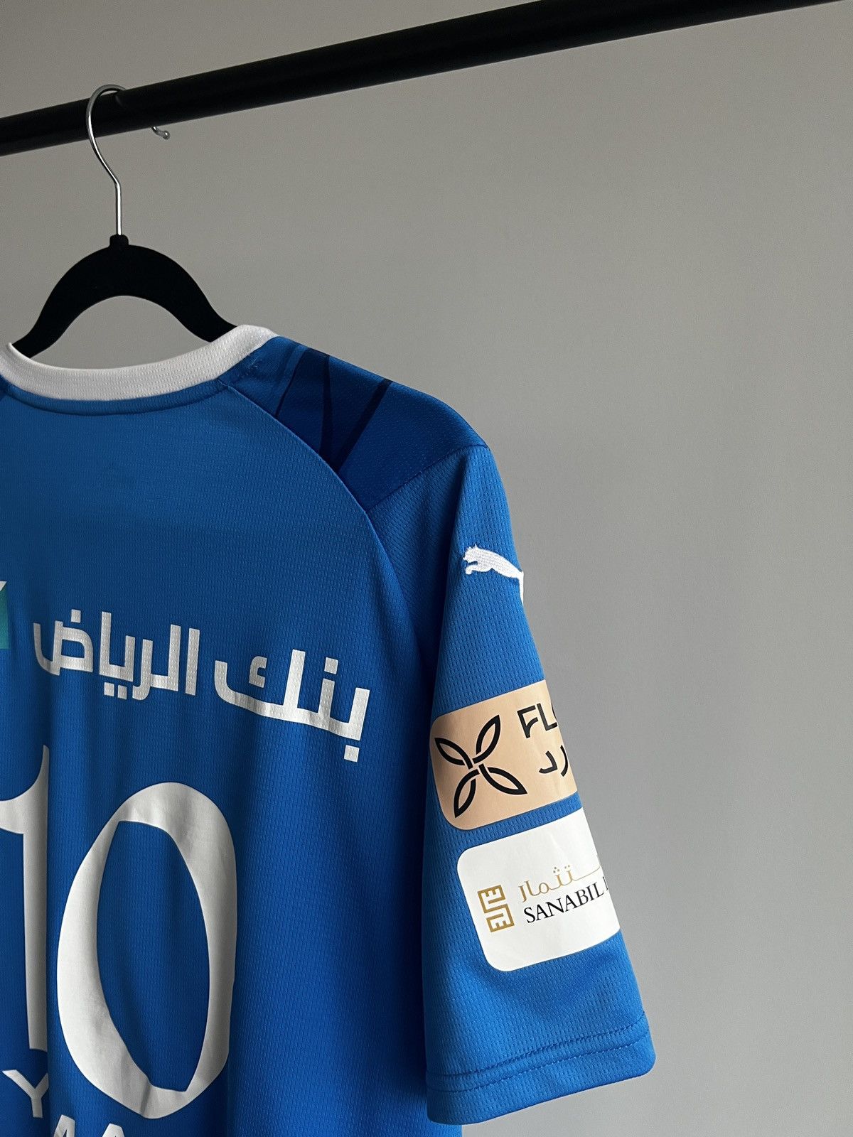 Puma 2023/24 Puma Al Hilal #10 Neymar Junior Home Soccer Jersey Size US L / EU 52-54 / 3 - 10 Thumbnail