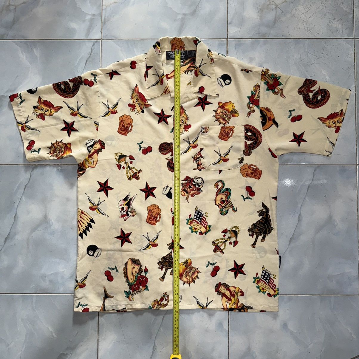 Dragonfly Vtg Y2K Dragonfly Traditional Tattoo Hawaiian Shirt Size US XL / EU 56 / 4 - 12 Thumbnail