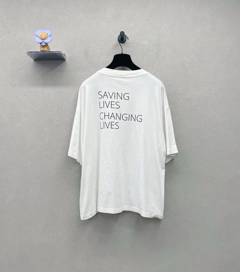 Balenciaga Balenciaga Round Neck Short Sleeve T-Shirt Size US M / EU 48-50 / 2 - 2 Thumbnail