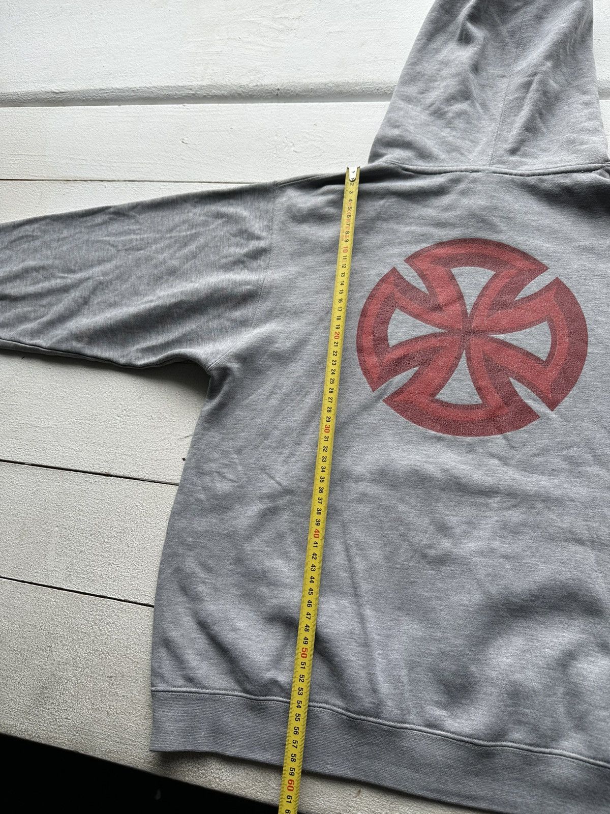 Independent Truck Co. × Vintage 🚨VNTG INDEPENDENT DISTRESSED SKATE HOODIE BIG LOGO GRAY Size US M / EU 48-50 / 2 - 16 Thumbnail