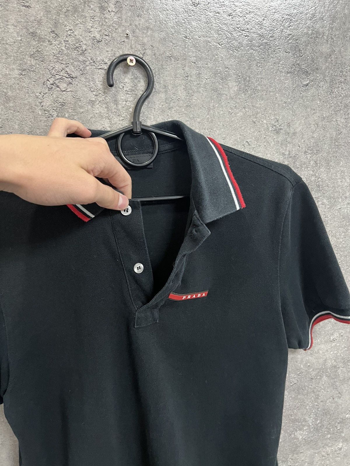 Prada Prada Polo Black Red Tab Size US S / EU 44-46 / 1 - 8 Thumbnail