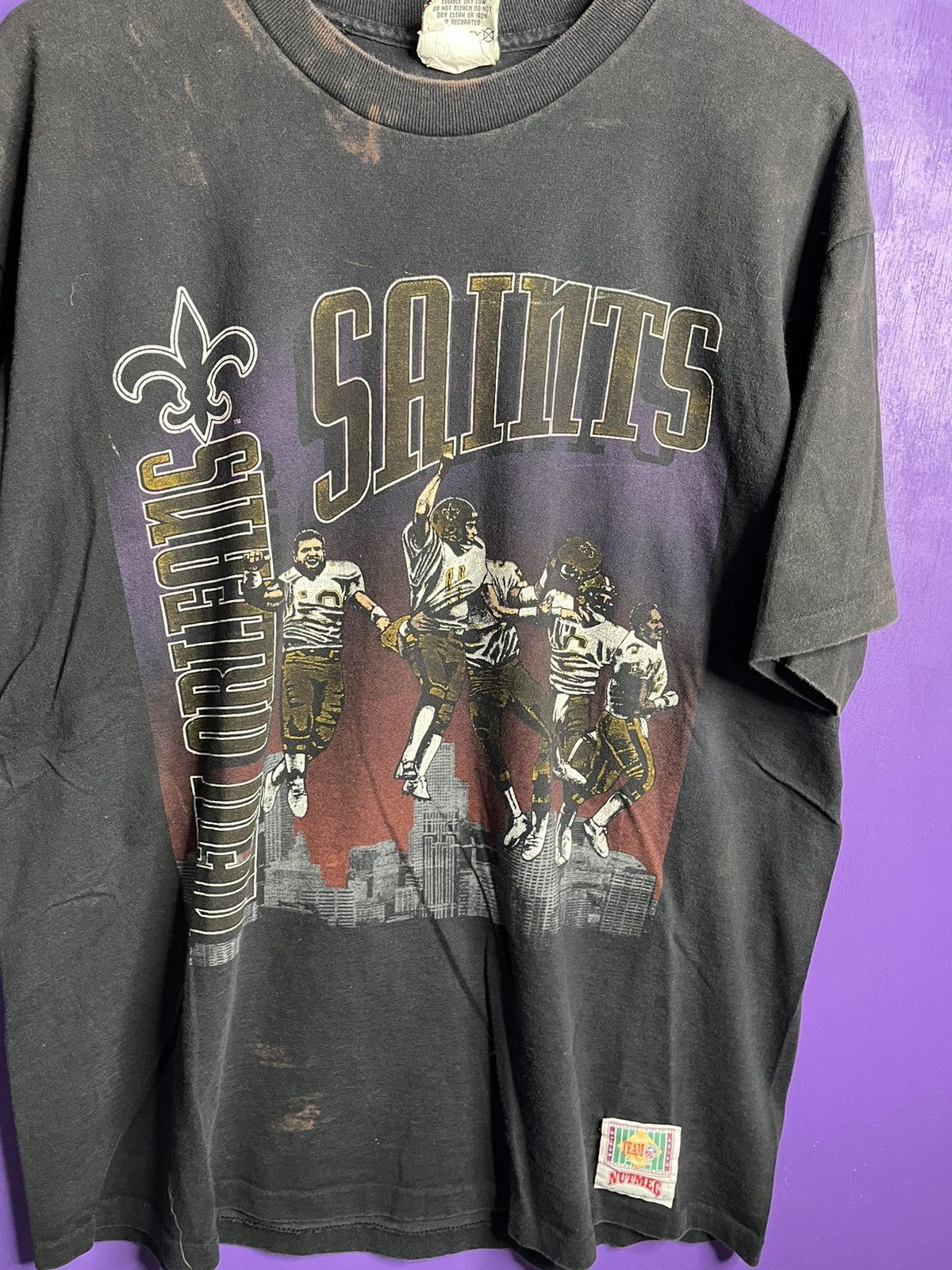 NFL Vintage 90s Nutmeg New Orleans saints t-shirt Size US XL / EU 56 / 4 - 3 Thumbnail
