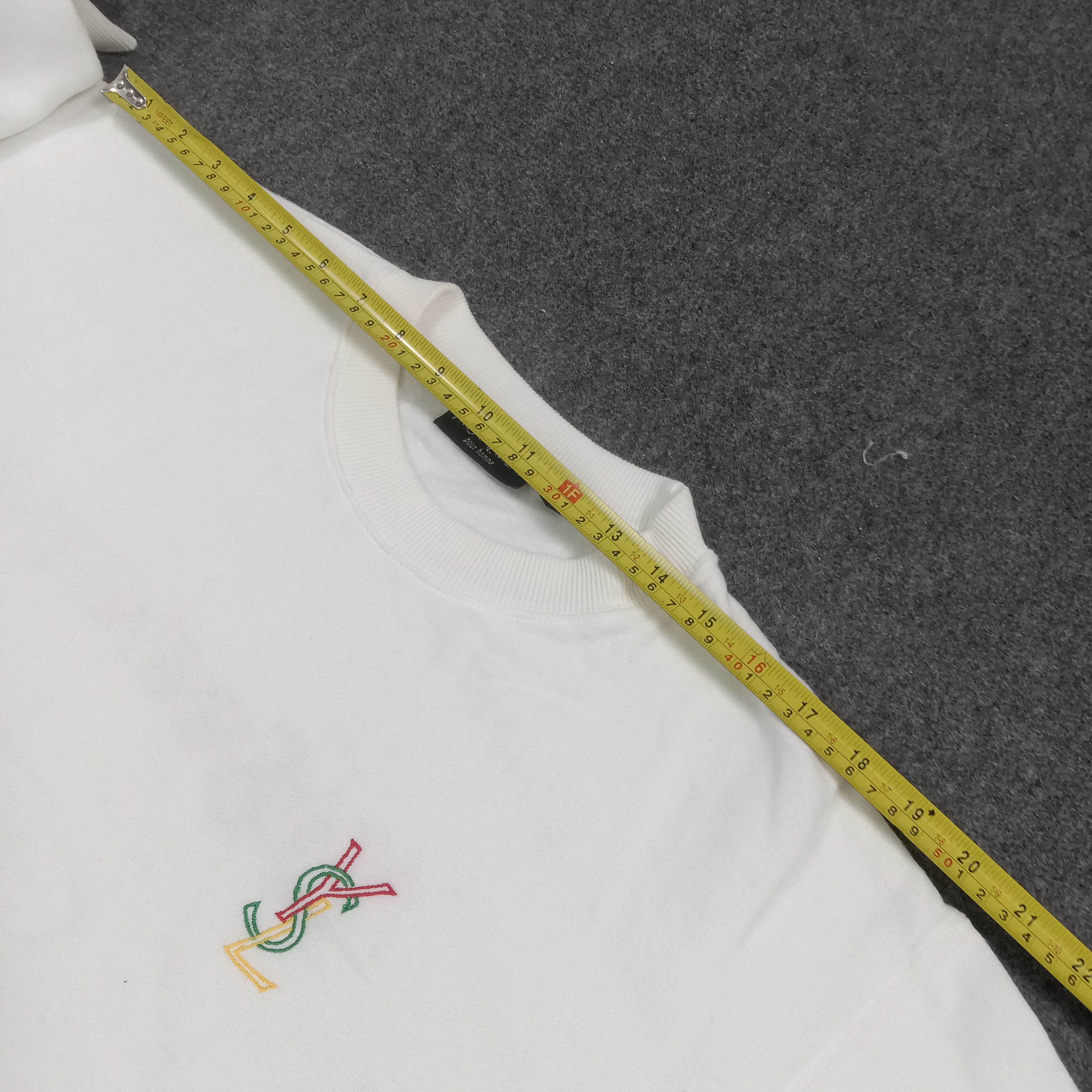 Yves Saint Laurent YSL Yves Saint Laurent Embroidery Sweatshirt C275N23 Size US L / EU 52-54 / 3 - 6 Thumbnail