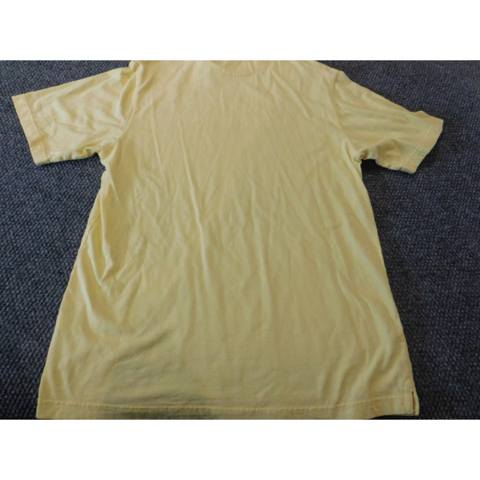 Ralph Lauren VINTAGE Ralph Lauren Mens T-Shirt Shirt 90s Yellow Logo Graphic L Cotton Knit Crew Neck Short Sleeve Mens Regular Adult Large All Seasons Size US L / EU 52-54 / 3 - 7 Thumbnail