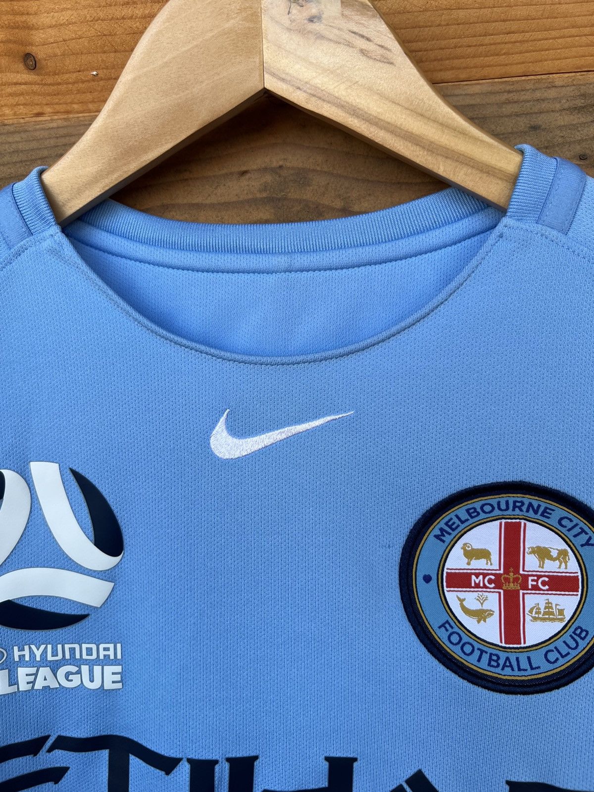 Nike 2016/2017 NIKE MELBOURNE CITY HOME FOOTBALL SHIRT SOCCER Size US S / EU 44-46 / 1 - 7 Thumbnail