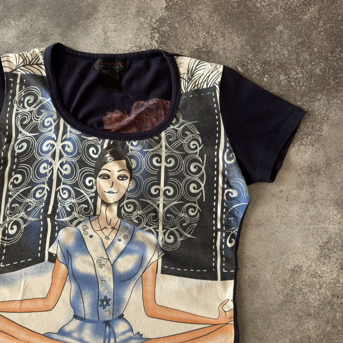 Custo Barcelona Custo Barcelona Y2K Vintage Yoga Girl Boho T-Shirt Size US M / EU 48-50 / 2 - 3 Thumbnail