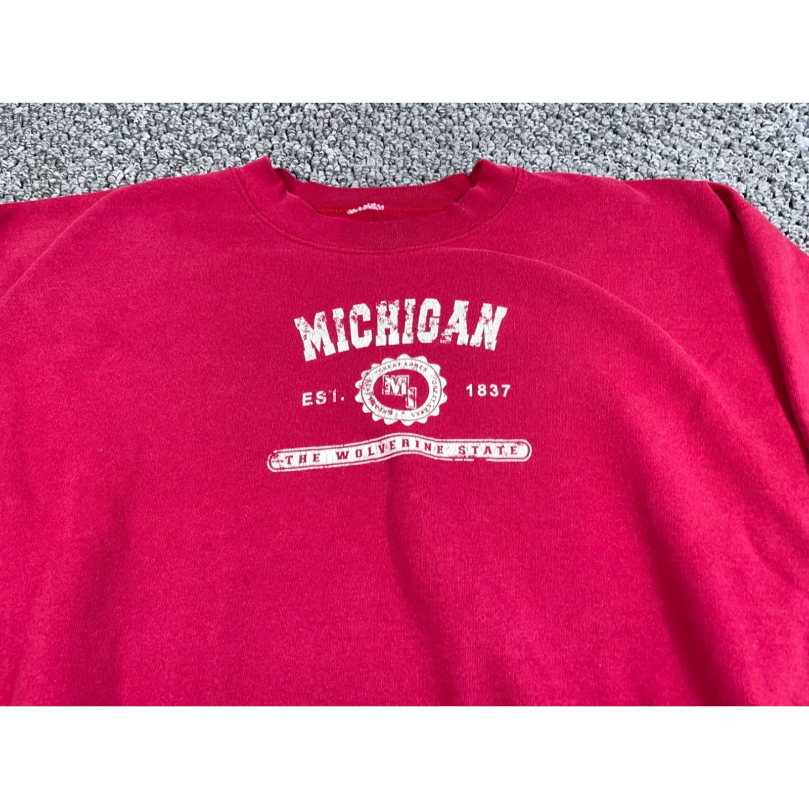 Vintage VINTAGE Michigan Wolverine State Sweatshirt Adult XL Dark Red Crewneck Graphic Print Size US XL / EU 56 / 4 - 4 Thumbnail
