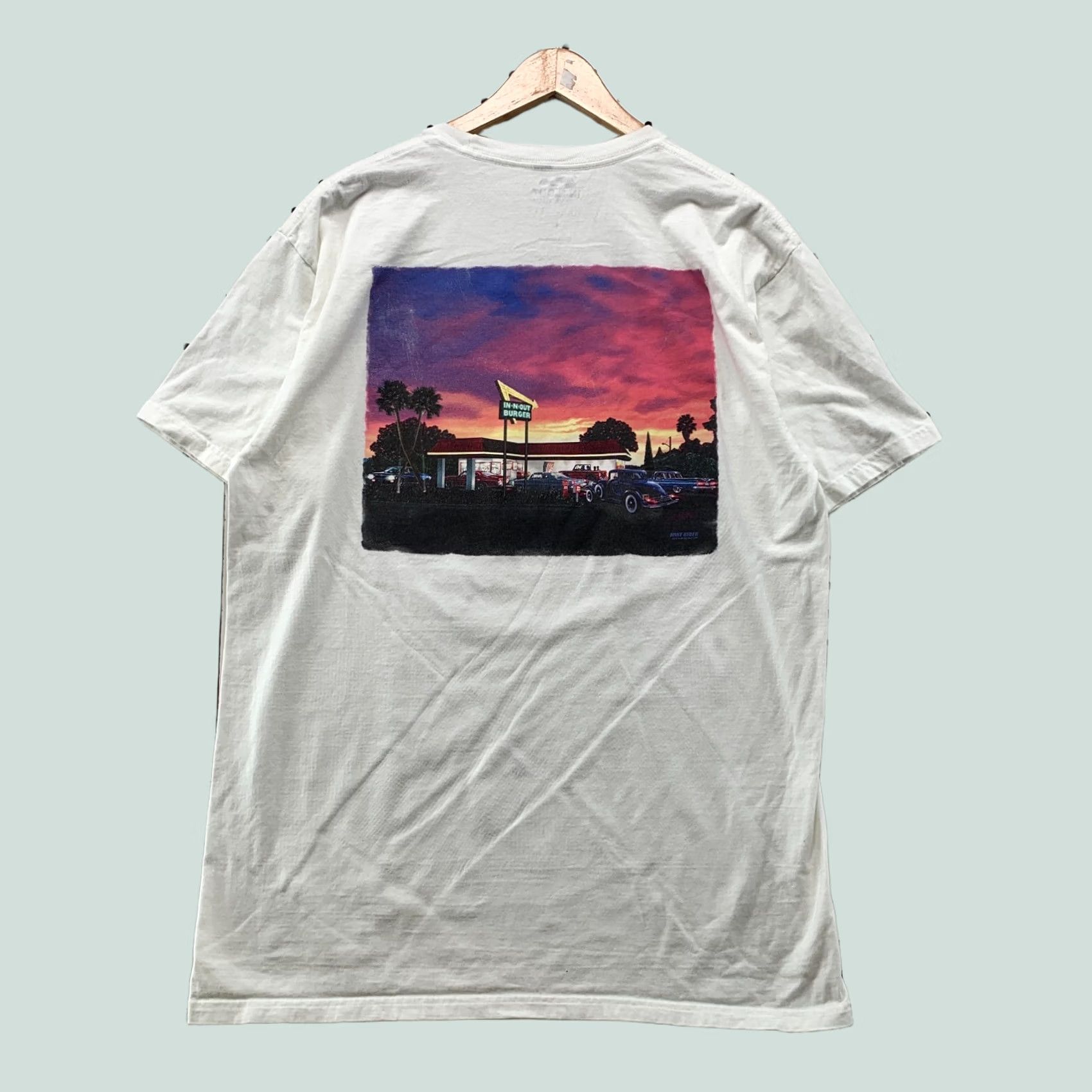 Vintage In N Out Shirt Mens Large White Sunset Car Graphic Short Sleeve California Size US L / EU 52-54 / 3 - 1 Thumbnail