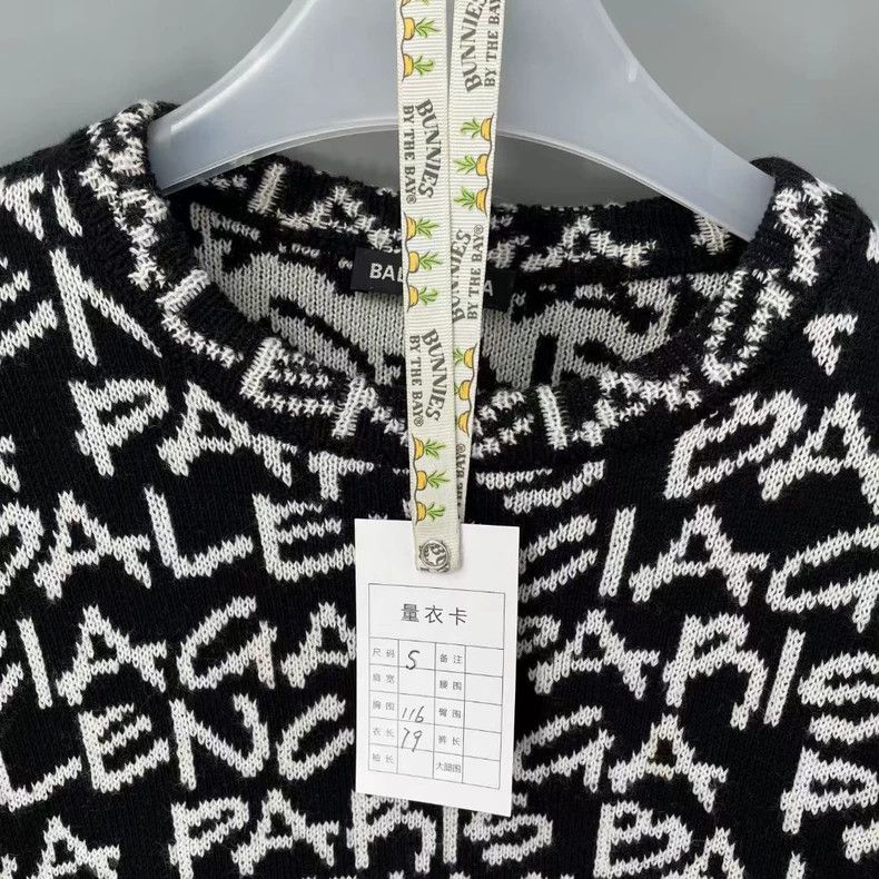 Balenciaga Balenciaga Cursive bullet screen sweater 2501-Nextarrow Size US S / EU 44-46 / 1 - 6 Thumbnail