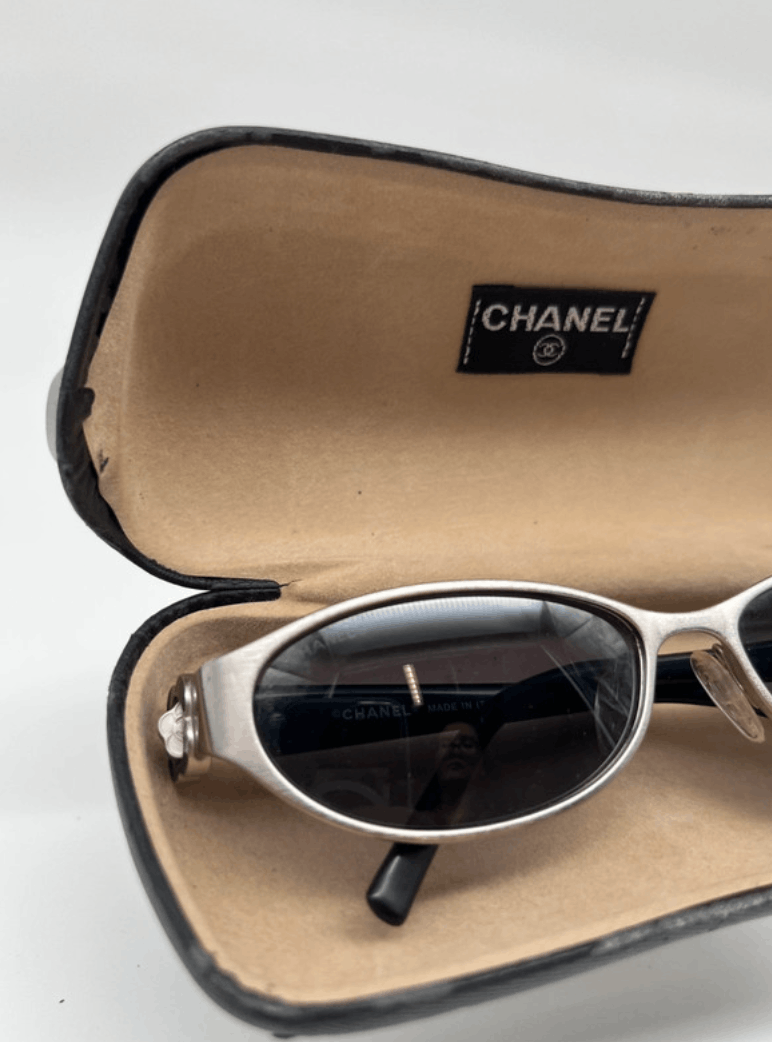 Chanel CHANEL Sunglasses 4166 Rimless Rhinestone 4017 Shields RI832 Size ONE SIZE - 3 Thumbnail