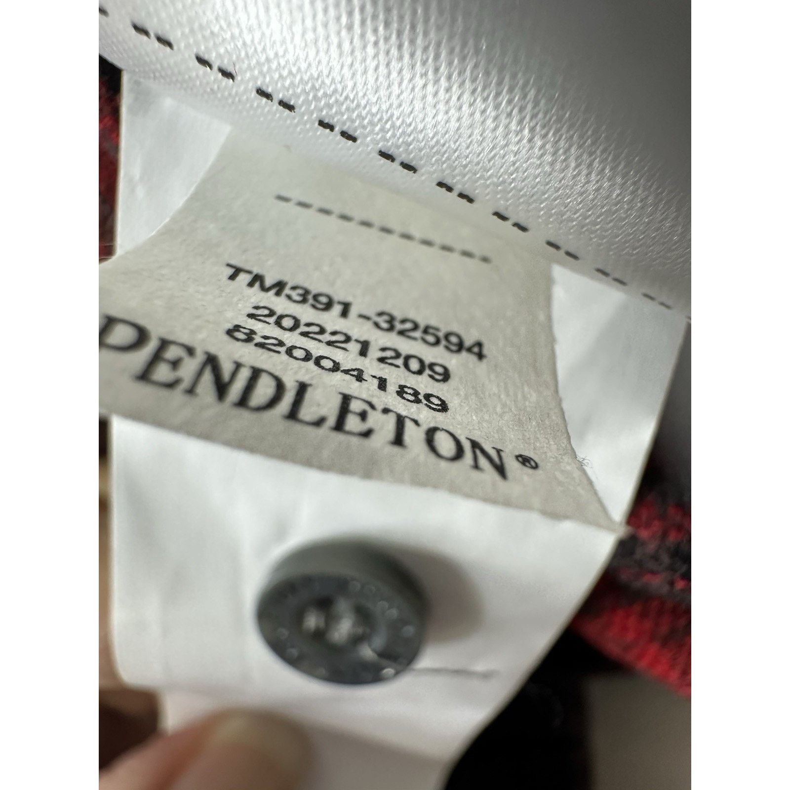 Pendleton Women’s Pendleton Board Shirt 100% Virgin Wool Sz M Red Size M / US 6-8 / IT 42-44 - 9 Thumbnail