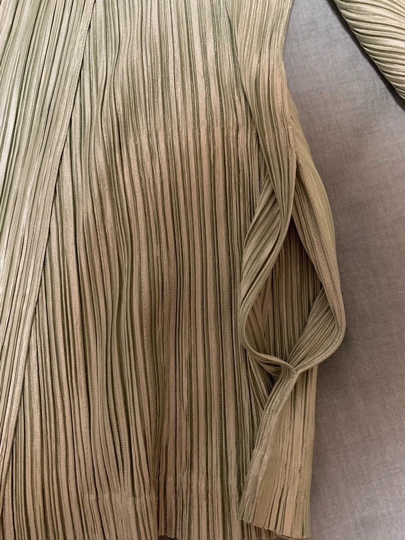 Issey Miyake Issey Miyake size:3 Green pleated cardigan Size XS / US 0-2 / IT 36-38 - 3 Thumbnail