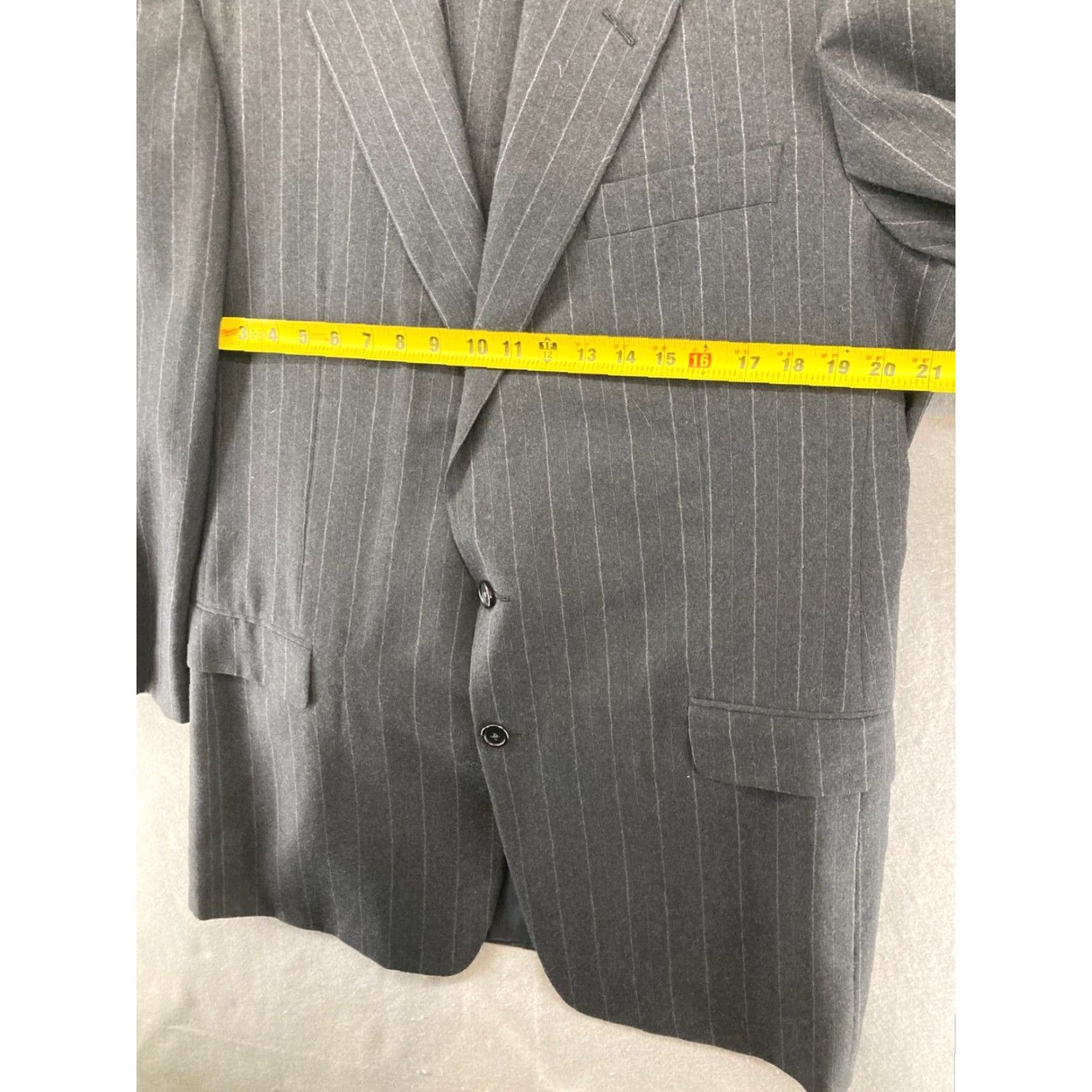 Vintage VINTAGE Hickey Freeman Suit 2 Piece 44 XLG Wool Pinstripe Gray Business Mens Size 44R - 3 Thumbnail