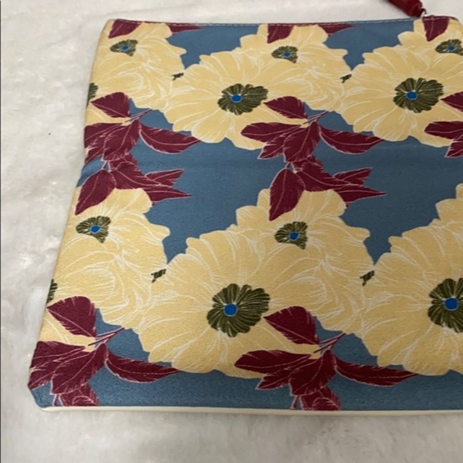 Other Chic Floral Print Fold-Over Clutch | Sz OS Size ONE SIZE - 3 Thumbnail