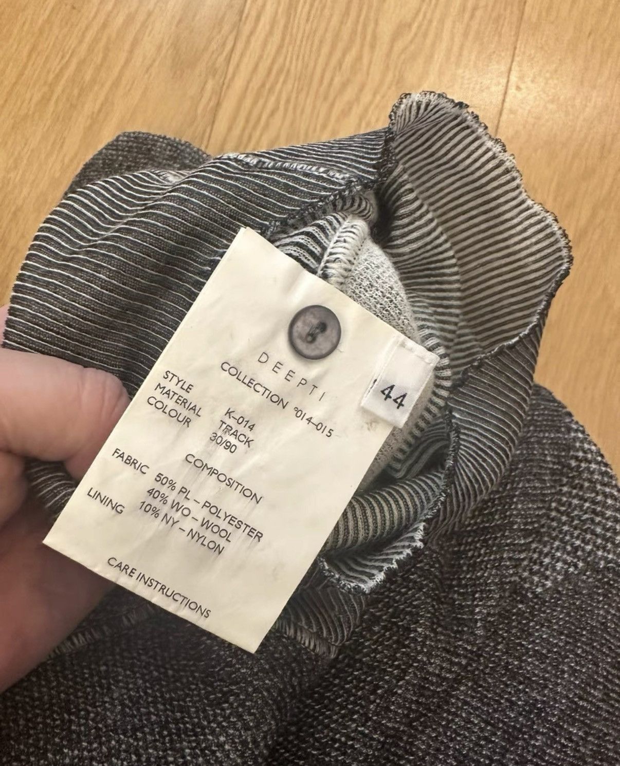 Deepti DEEPTI Sweater — Incredible design Size US S / EU 44-46 / 1 - 5 Thumbnail