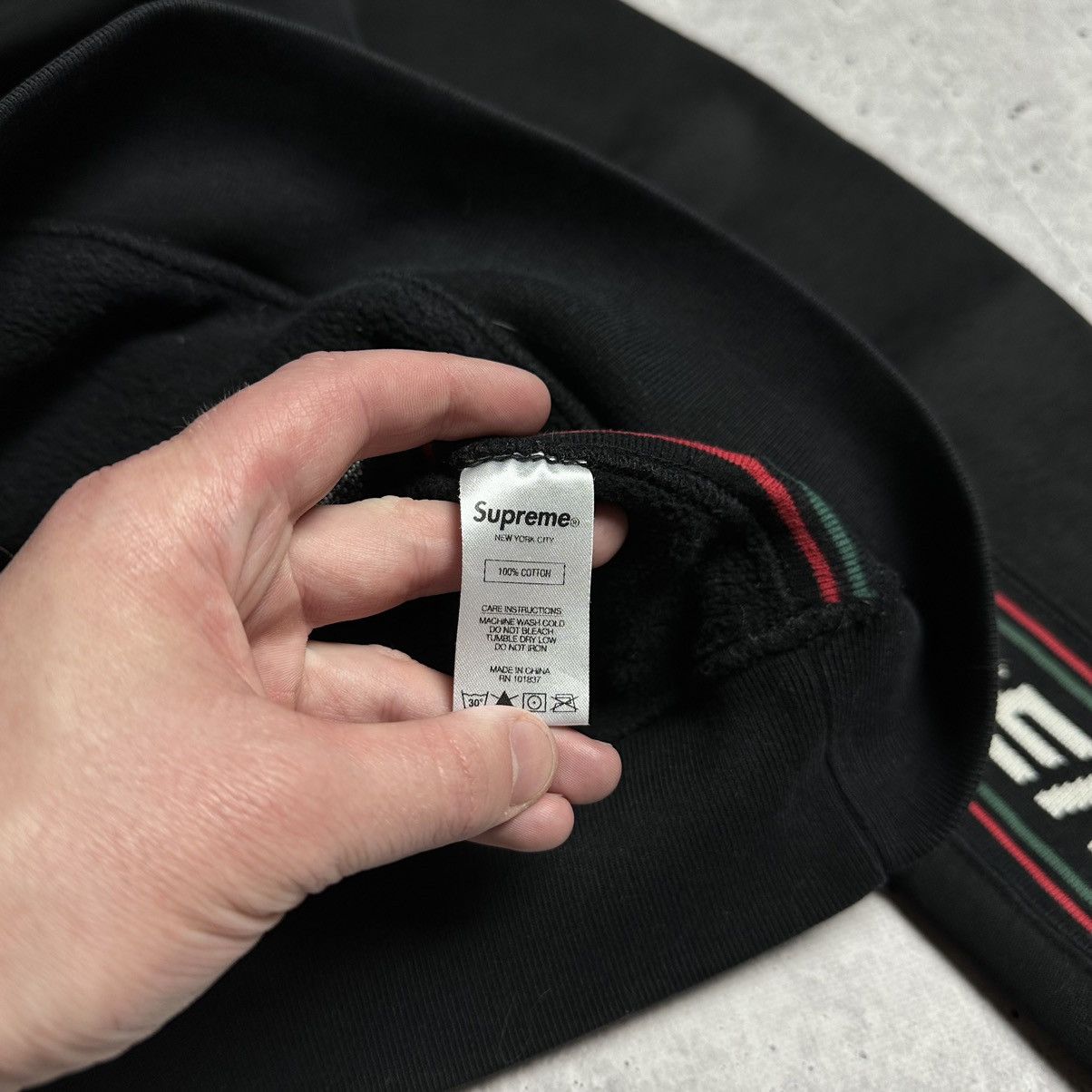 Supreme Supreme Text Rib Black Faded Hoodie Sweatshirt AW19 Size US M / EU 48-50 / 2 - 6 Thumbnail