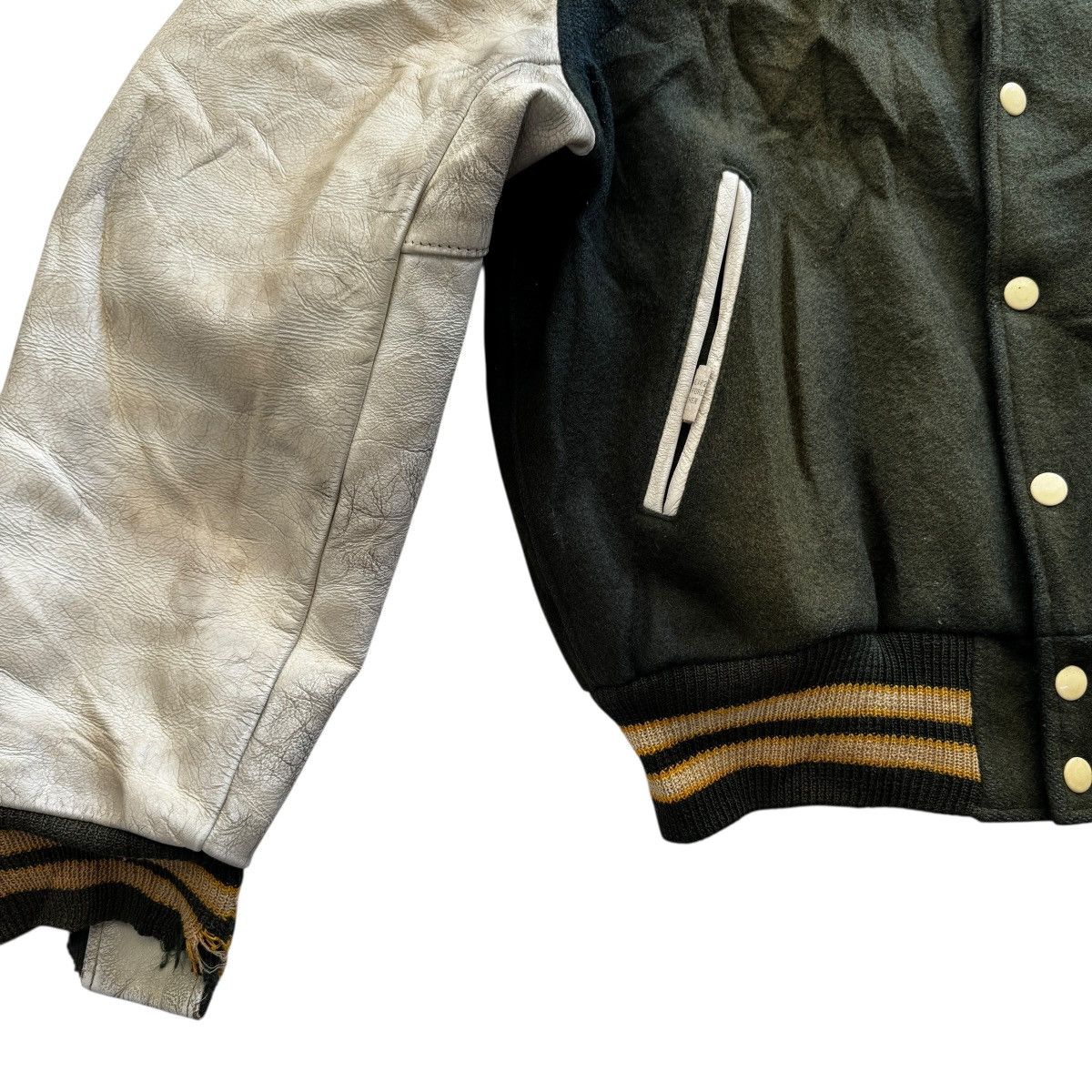Golden Bear Vintage 90’s Golden Bear Varsity Jacket Wool Bomber Size US L / EU 52-54 / 3 - 8 Thumbnail
