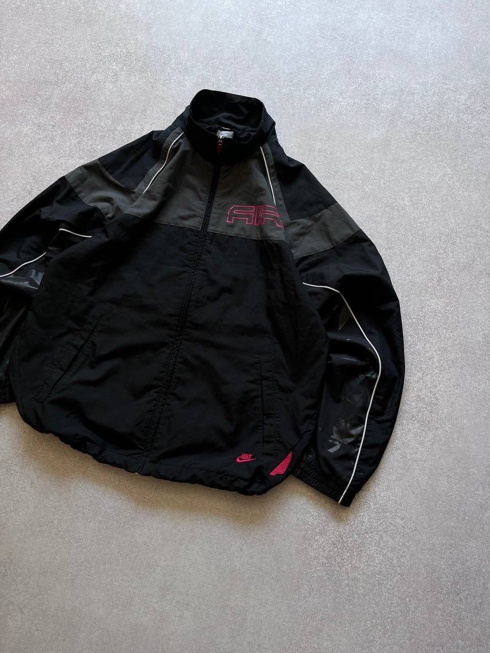 Nike Vintage Nike Swoosh Nylon Boxy Jacket Rare M Size US M / EU 48-50 / 2 - 2 Thumbnail