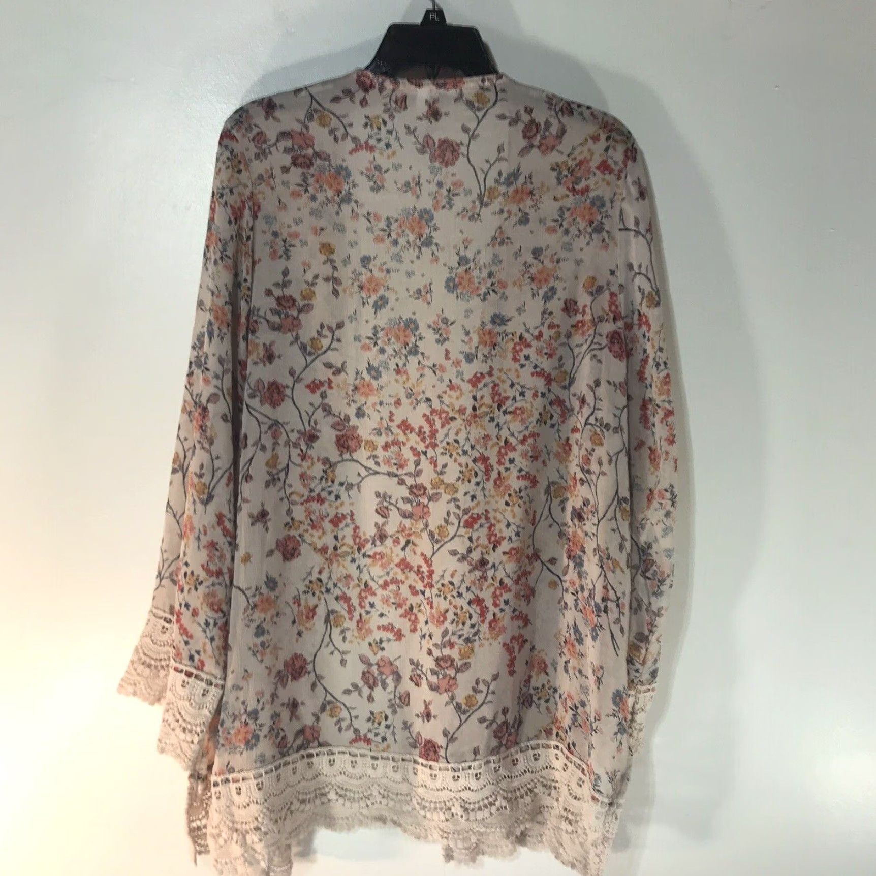 Vintage VINTAGE Xhilaration Women's Crochet Floral Open Front Cardigan L Ivory Lace Long Sleeve Lightweigh Size L / US 10 / IT 46 - 3 Thumbnail