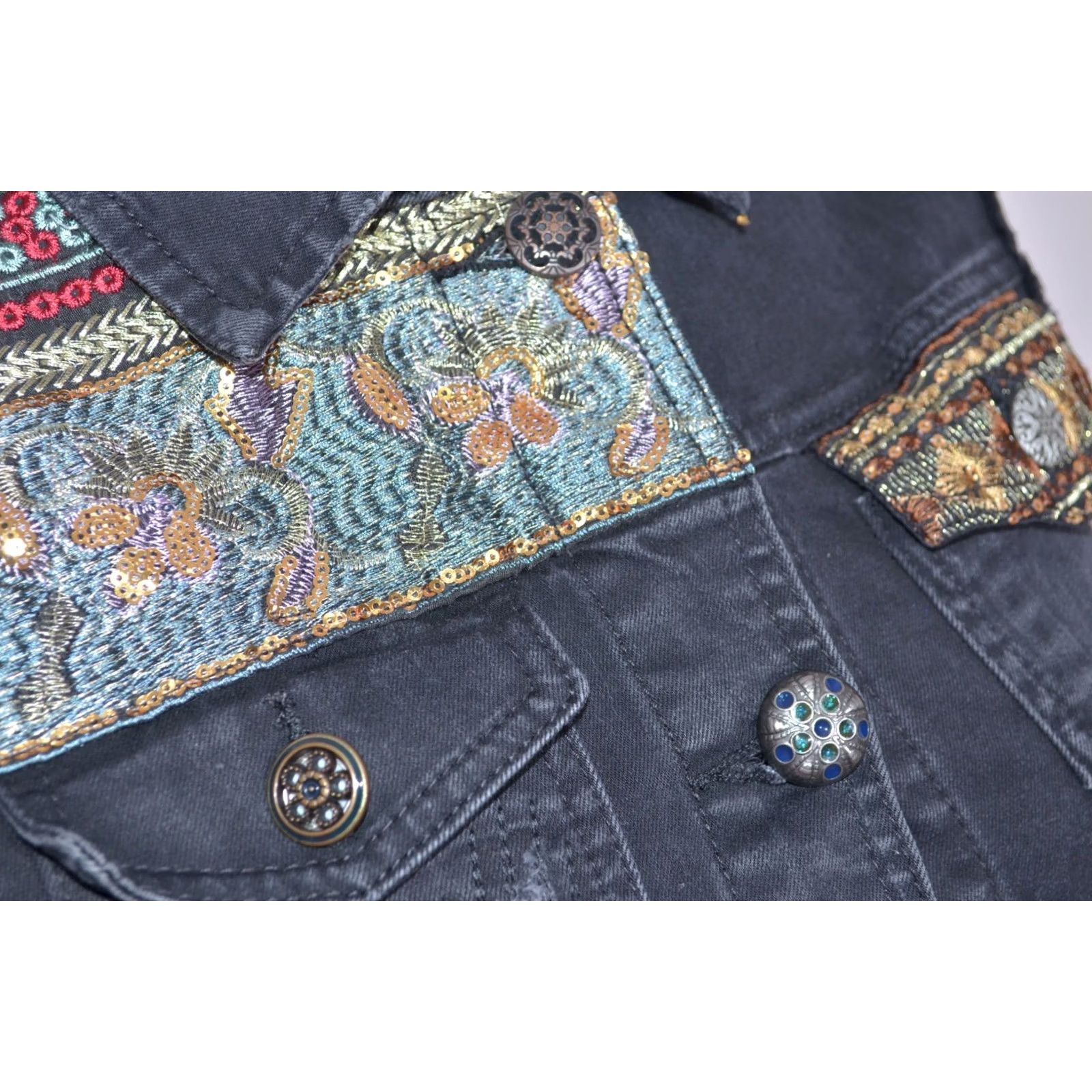 Desigual Desigual Black Denim Jacket Floral Embroidered Boho Womens Size 36 Denim Jacket Womens Boho Floral Embroidered Black Size 36 Size XS / US 0-2 / IT 36-38 - 4 Thumbnail