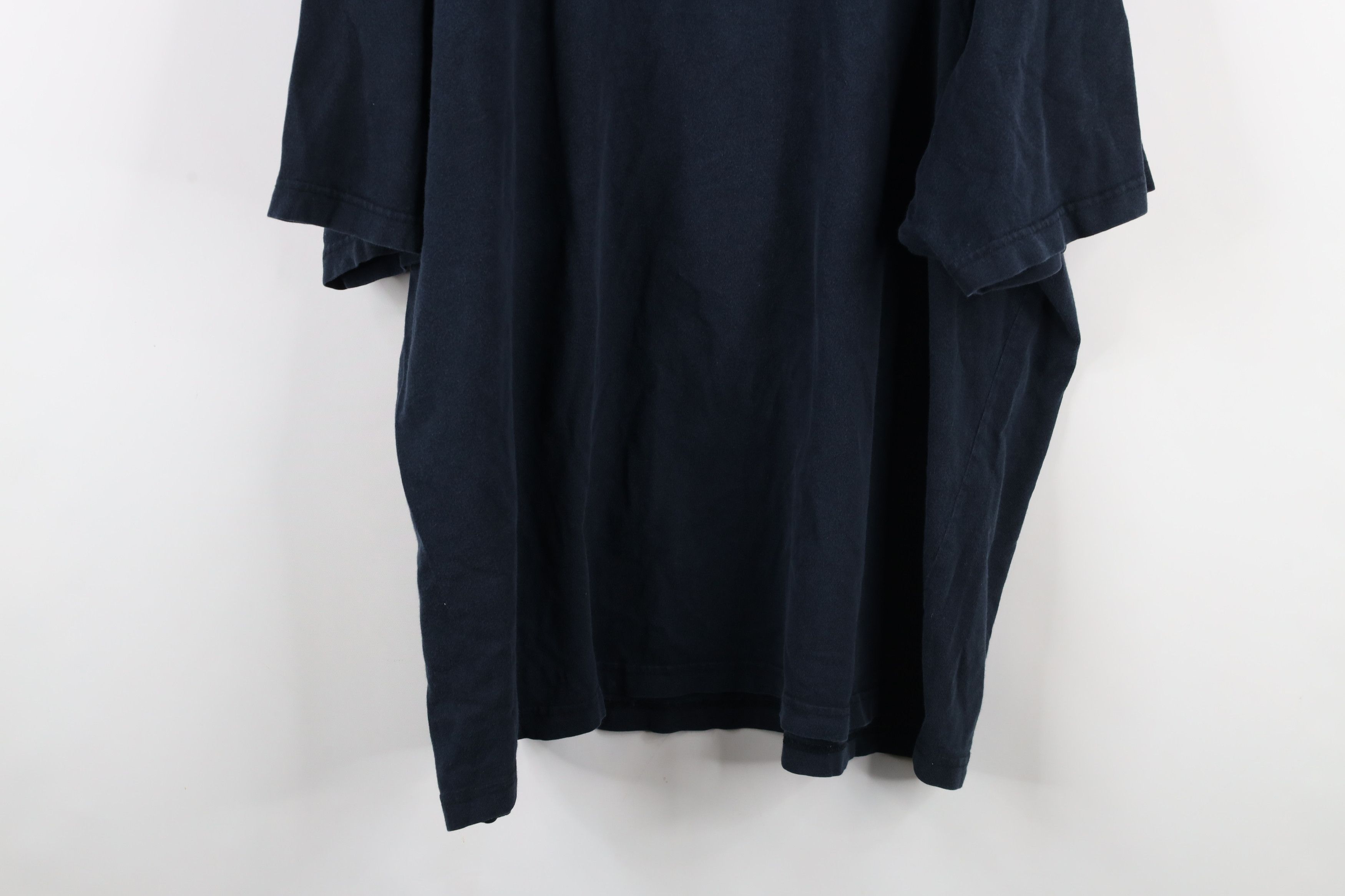 Eddie Bauer × Vintage Vintage 90s Eddie Bauer Heavyweight Cotton T-Shirt Black Size US XXL / EU 58 / 5 - 10 Thumbnail