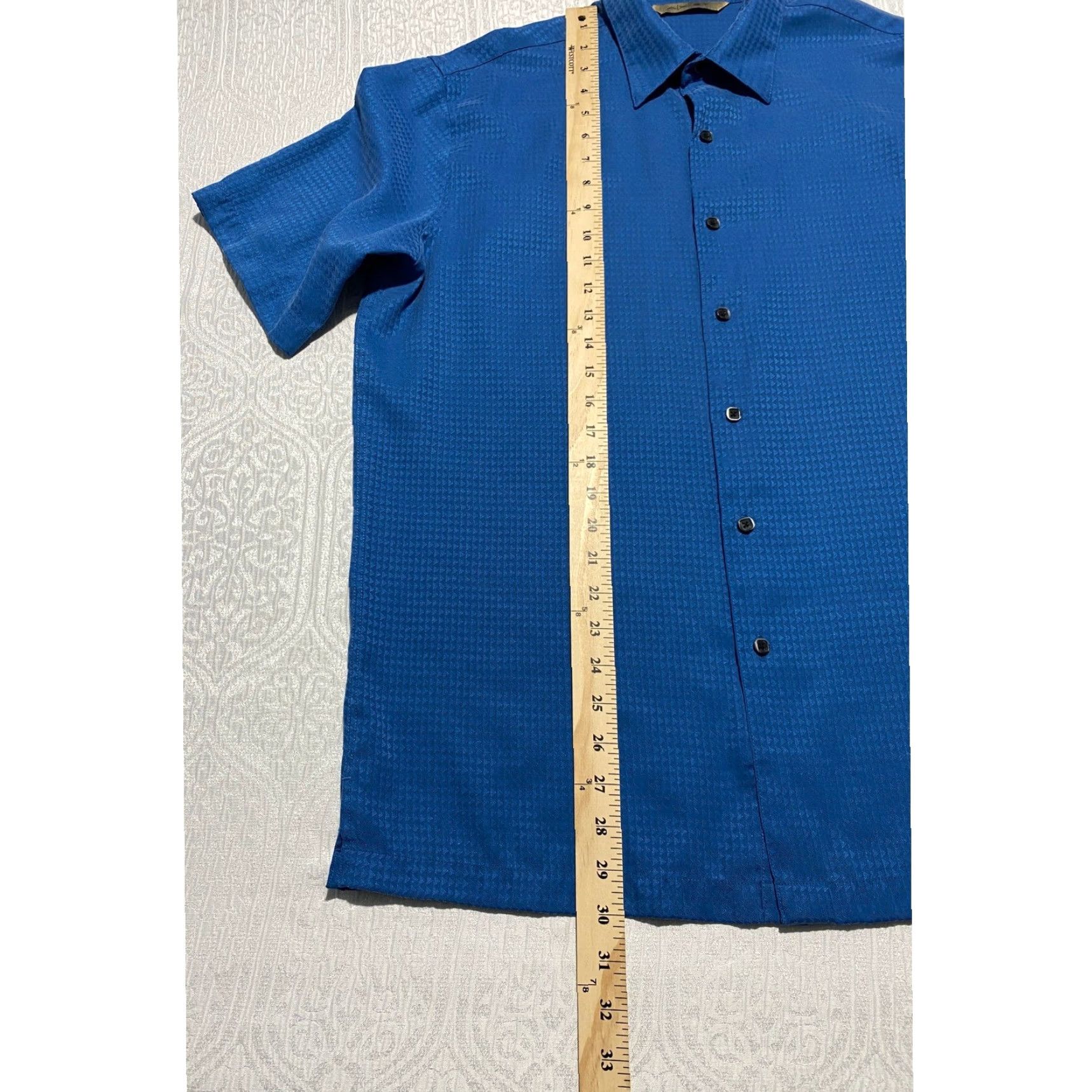 Vintage VINTAGE AXIST Mens Surf Soft Blue Textured Short Sleeve Button Down Shirt Size Medium Size US M / EU 48-50 / 2 - 5 Thumbnail
