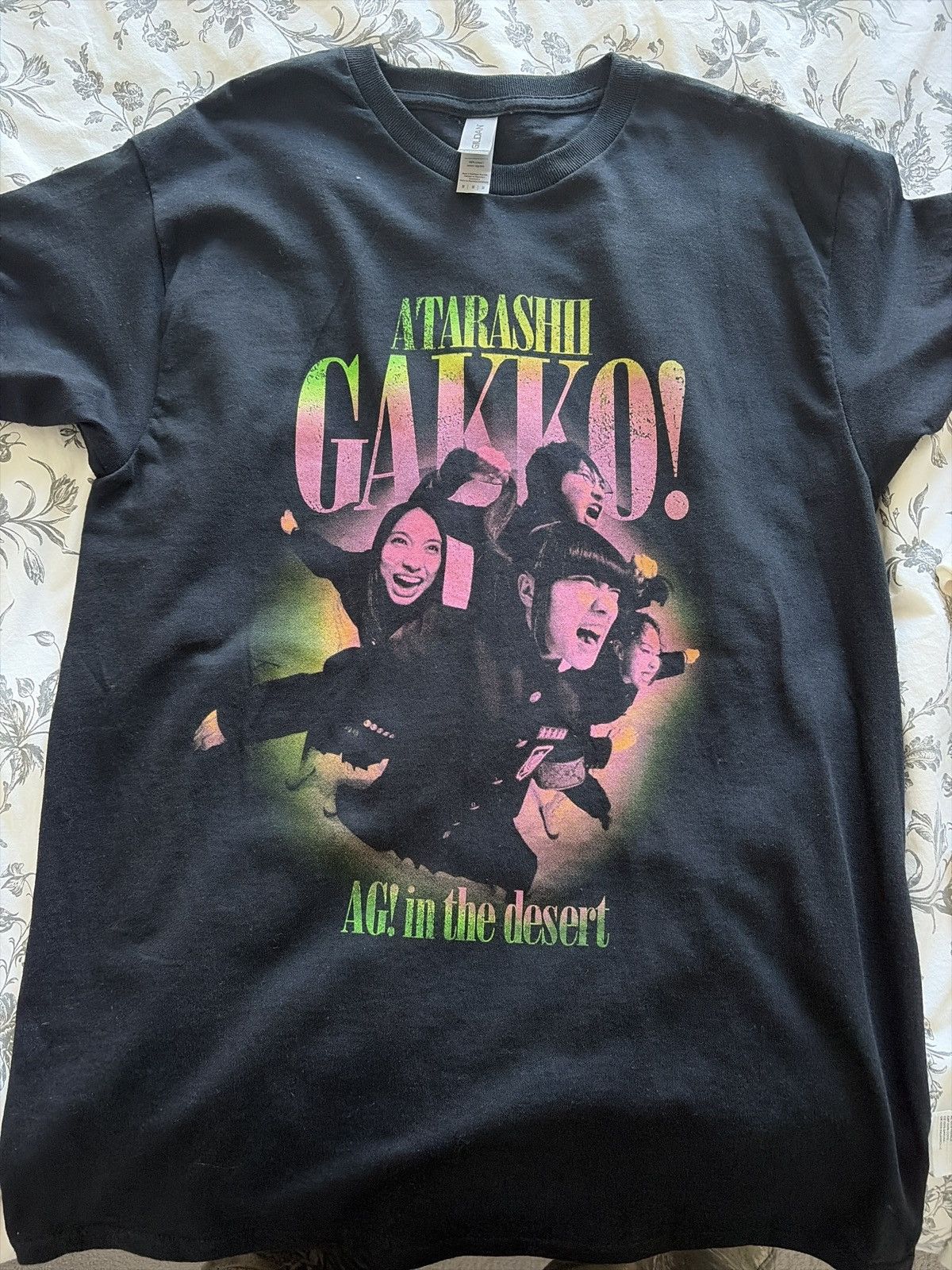 Gildan Atarashii Gakko coachella tee merch Size US M / EU 48-50 / 2 - 1 Thumbnail
