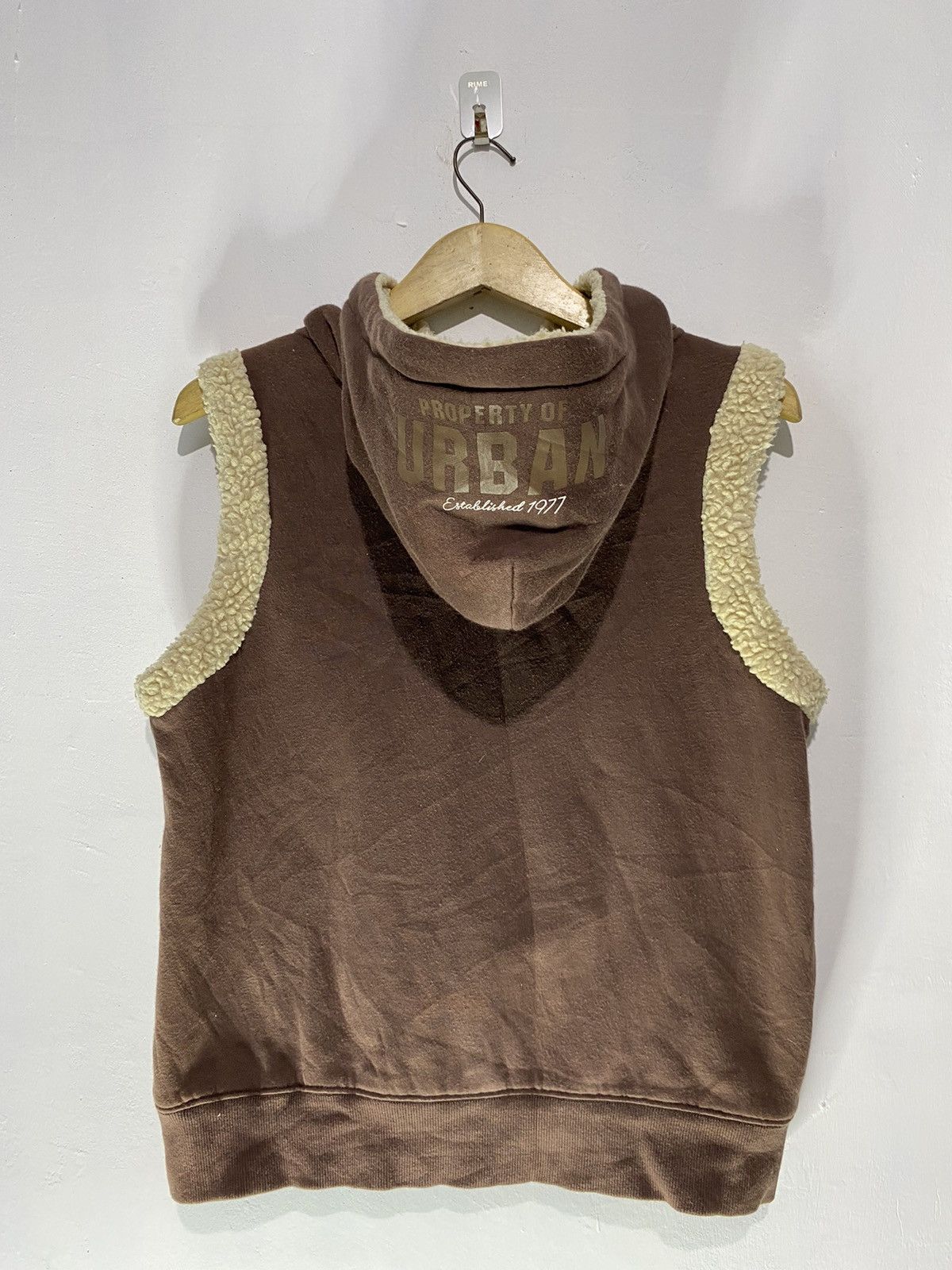 20471120 Japanese jean holic faux fur sleeveless hoodie Size US M / EU 48-50 / 2 - 2 Thumbnail