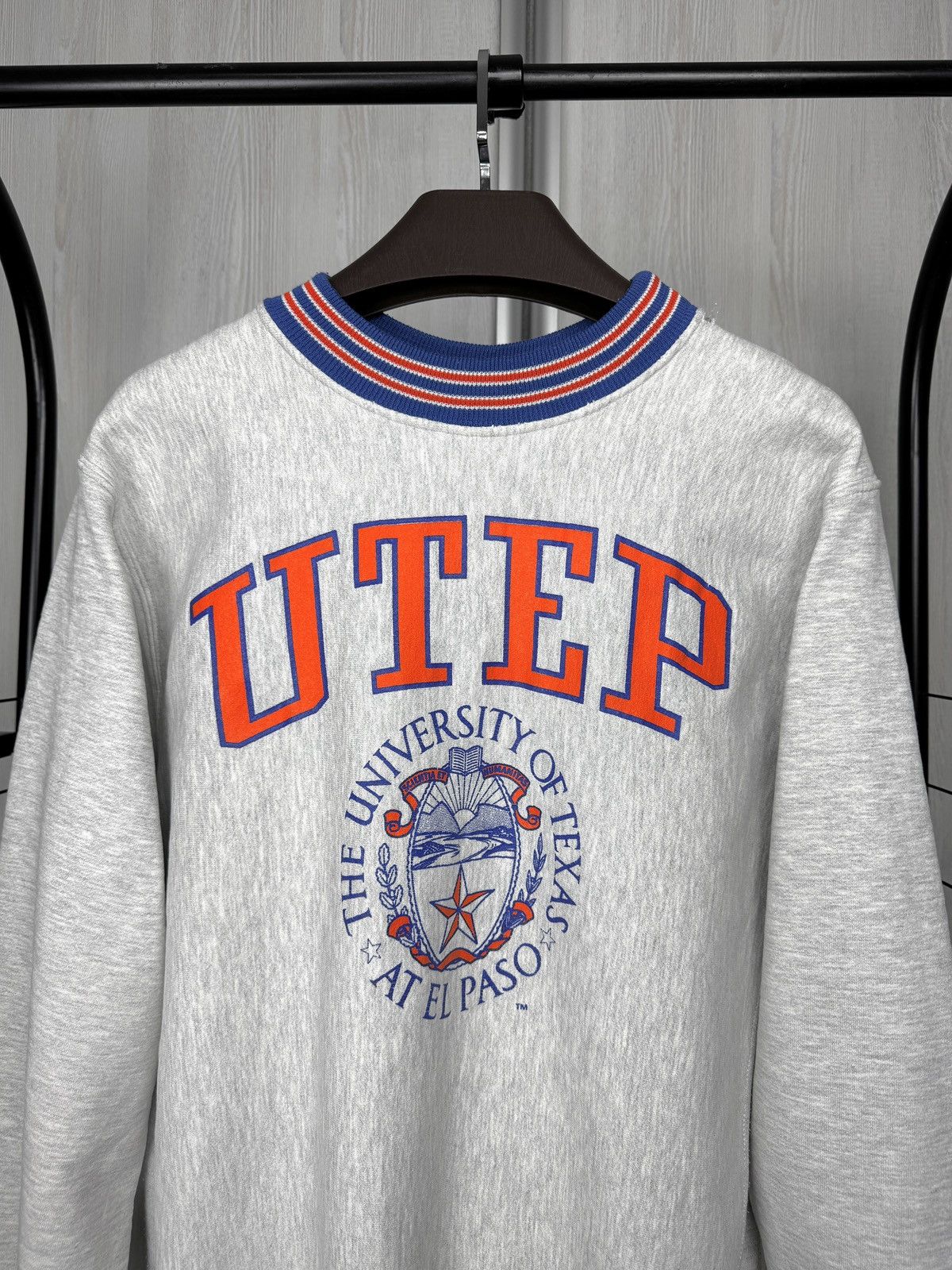 Vintage Vintage UTEP University Texas El Paso Sweatshirt 90s College Size US L / EU 52-54 / 3 - 3 Thumbnail