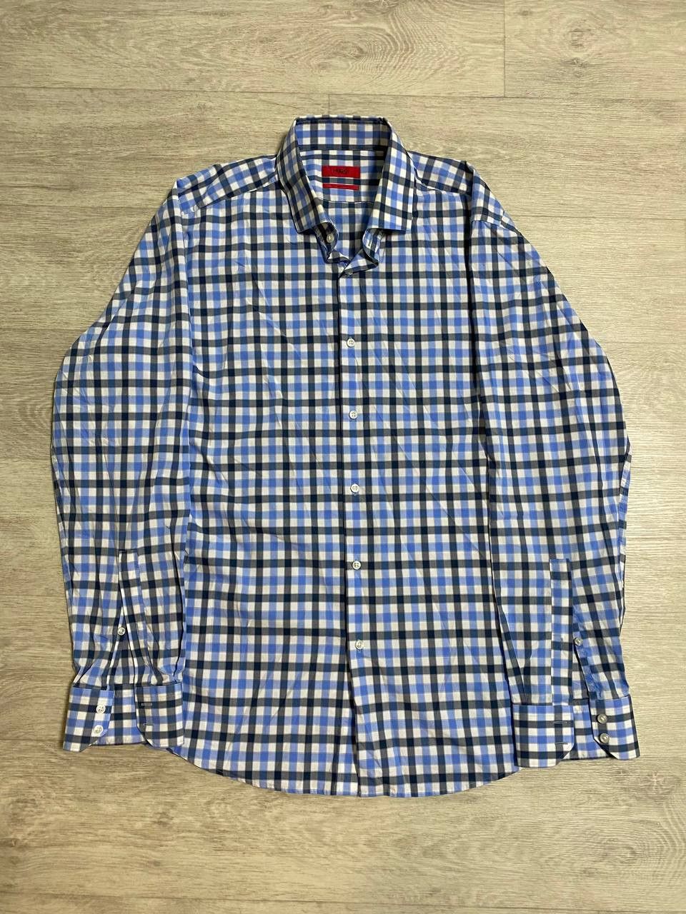 Hugo Boss Hugo Boss basic checkered classic shirt Size US XL / EU 56 / 4 - 1 Thumbnail