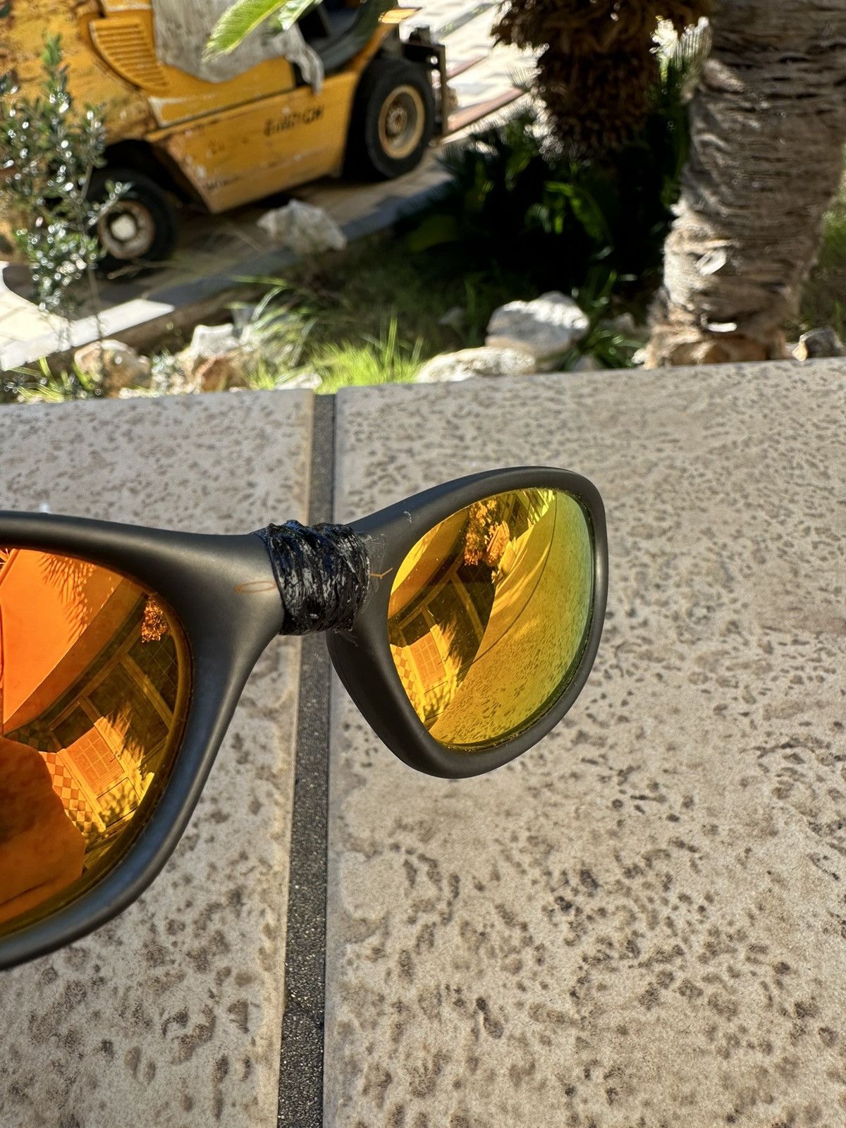Oakley Oakley Sunglasses Grey Size ONE SIZE - 6 Thumbnail
