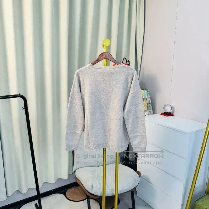 Max Mara MaxMara Gray Wool Sweater with Floral Embroidery . Size L / US 10 / IT 46 - 2 Thumbnail