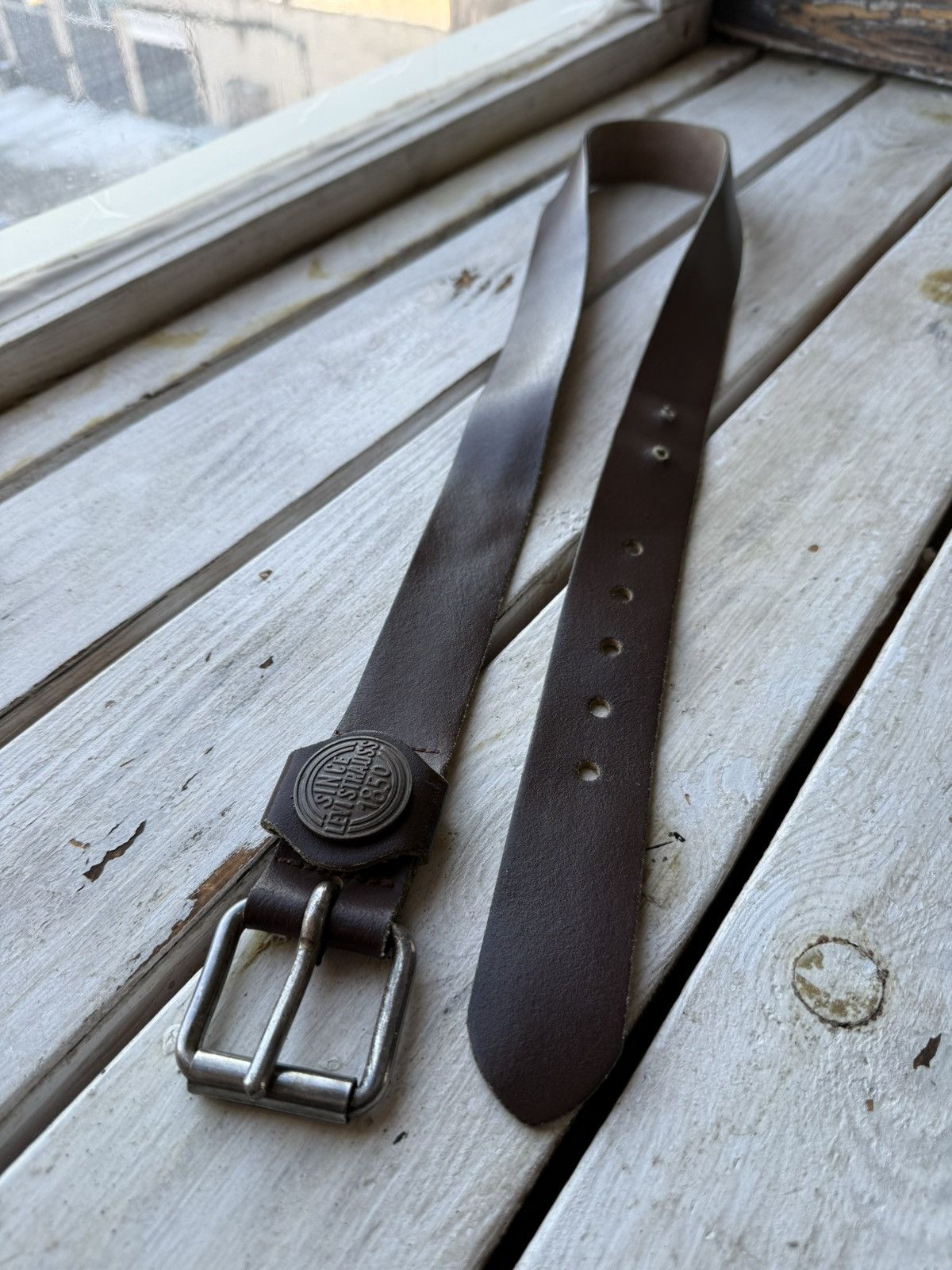 Levi's × Vintage Vintage 90s Levis Belt Brown Leather USA Y2K Size ONE SIZE - 2 Thumbnail